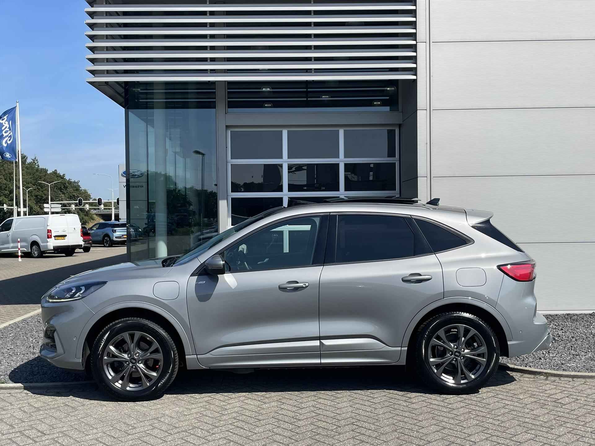 FORD Kuga 2.5 PHEV e-CVT 225pk ST-Line | AUTOMAAT | Schuif-/Kanteldak | Navigatie | PDC Voor & Achter | Camera Voor & Achter | - 9/41