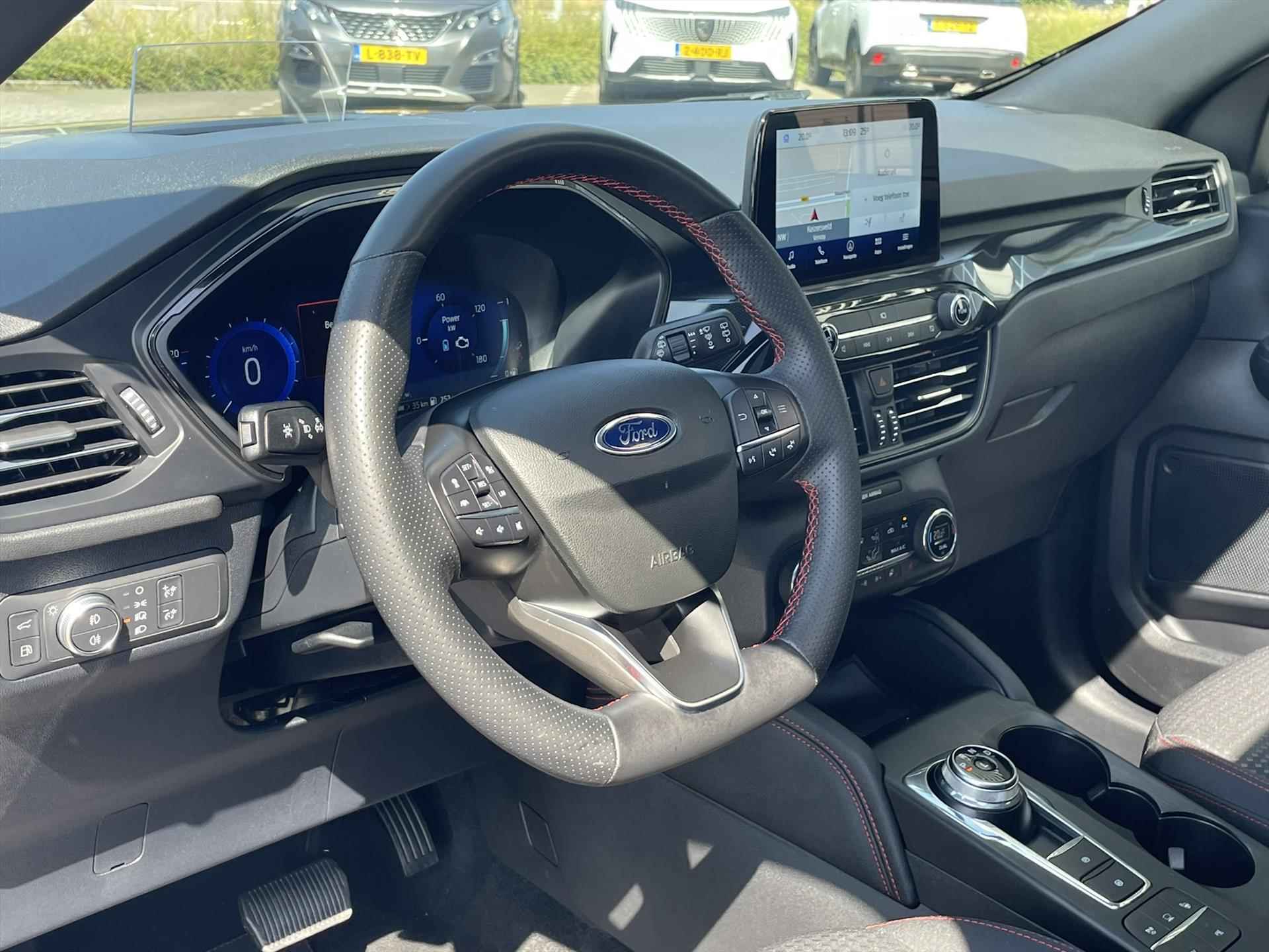 FORD Kuga 2.5 PHEV e-CVT 225pk ST-Line | AUTOMAAT | Schuif-/Kanteldak | Navigatie | PDC Voor & Achter | Camera Voor & Achter | - 10/41