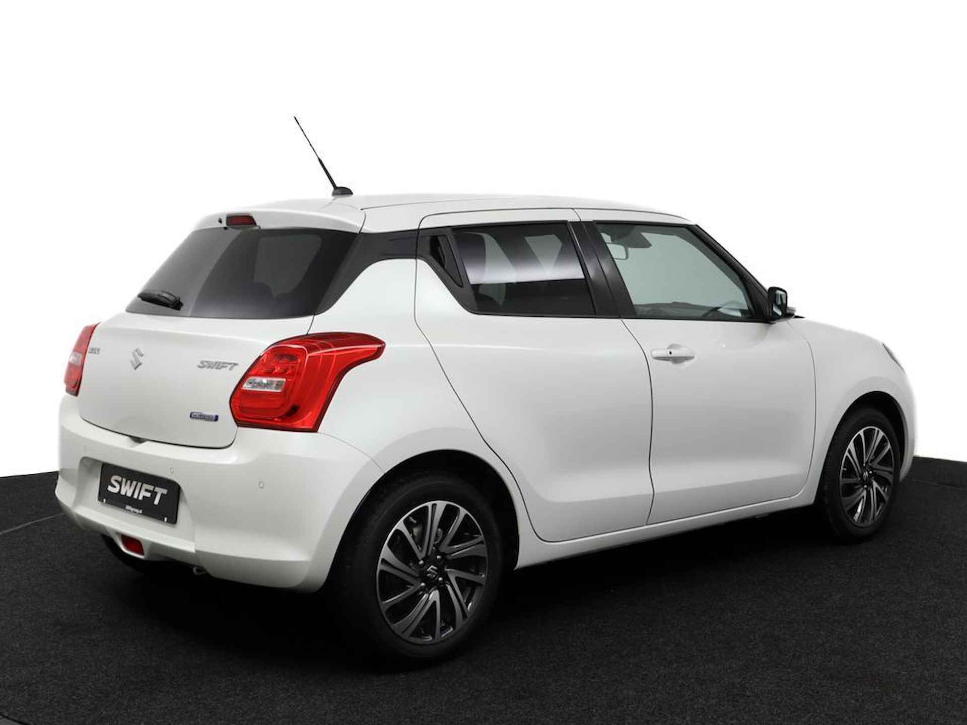 Suzuki Swift 1.2 Style Smart Hybrid |ACTIE PRIJS | Climate control | Cruise control adaptive | Navigatie | Camera | Parkeersensoren | Stoelverwarming | - 2/51