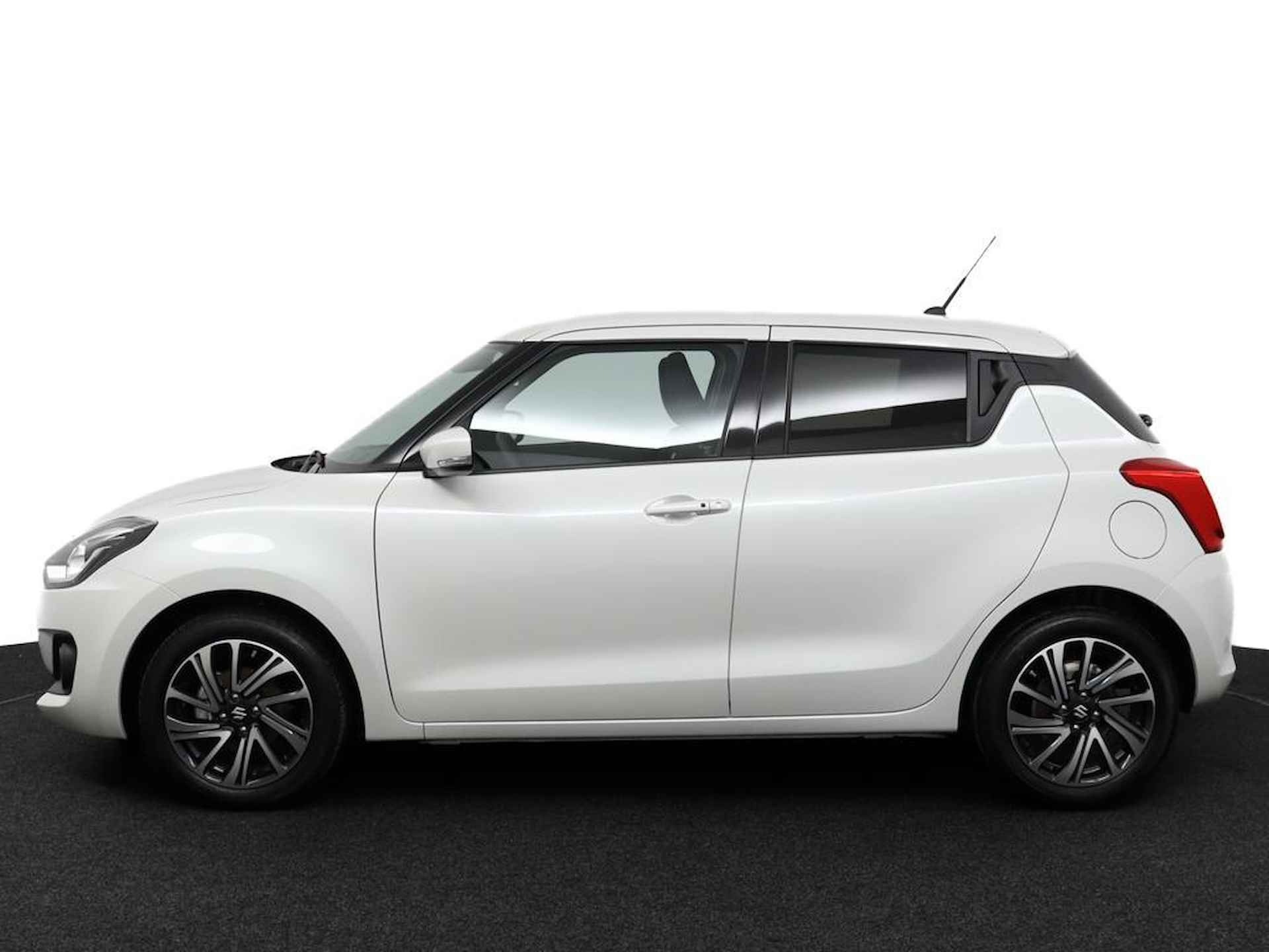 Suzuki Swift 1.2 Style Smart Hybrid |ACTIE PRIJS | Climate control | Cruise control adaptive | Navigatie | Camera | Parkeersensoren | Stoelverwarming | - 3/51