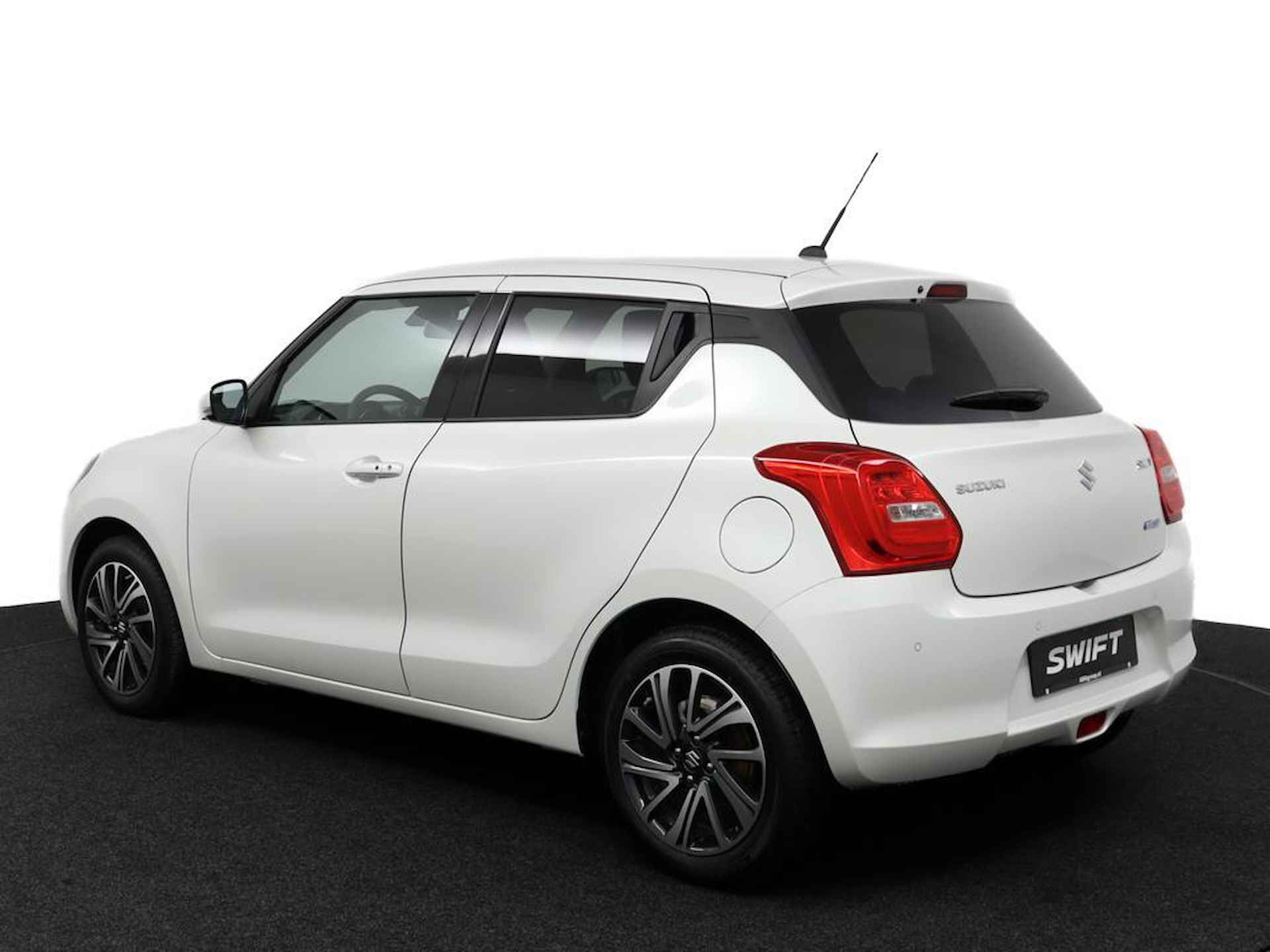 Suzuki Swift 1.2 Style Smart Hybrid |ACTIE PRIJS | Climate control | Cruise control adaptive | Navigatie | Camera | Parkeersensoren | Stoelverwarming | - 12/51