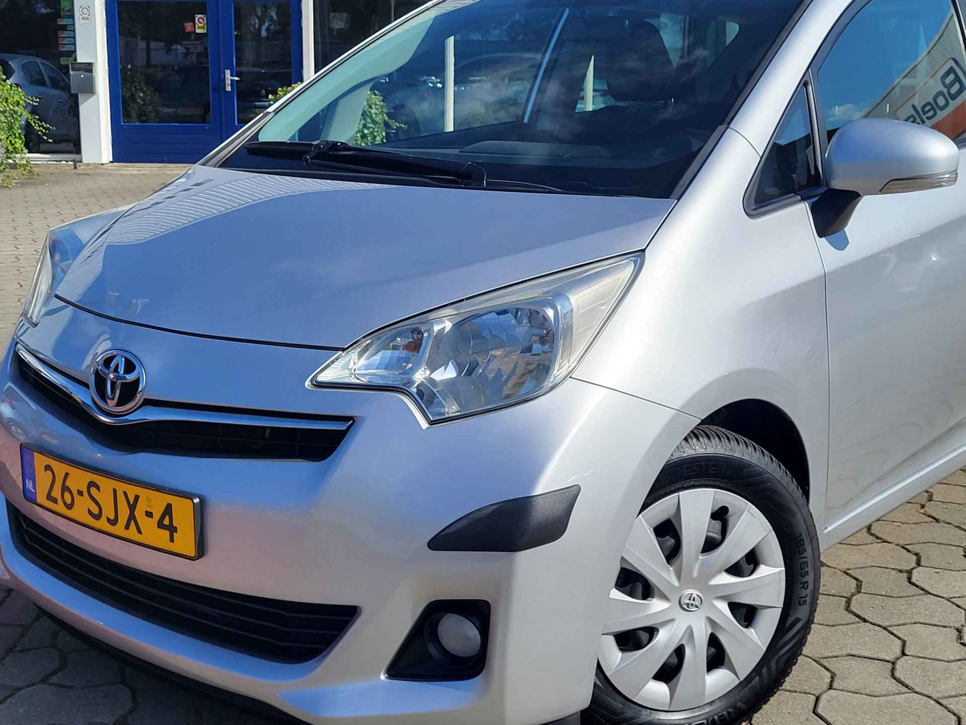 Toyota Verso-S 1.3 VVT-i 100 PK Aspiration, Climate, Camera, Rijklaar met beurt & garantie! - 7/26