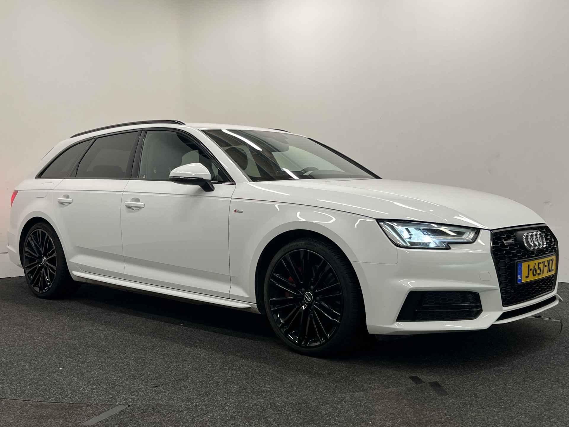 Audi A4 Avant 2.0 TFSI quattro Sport Pro Line S | TREKHAAK | NAVI | STOELVERWARMING | - 49/58