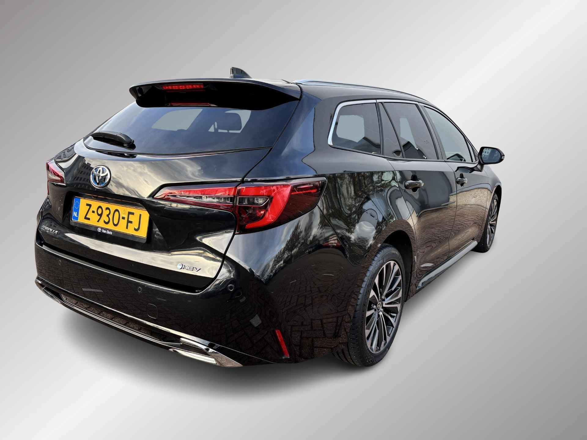 Toyota Corolla Touring Sports Hybrid 140 Dynamic Apple Carplay Android Auto,Elek.Achterklep.,BSM,Stoelverwarming - 2/53