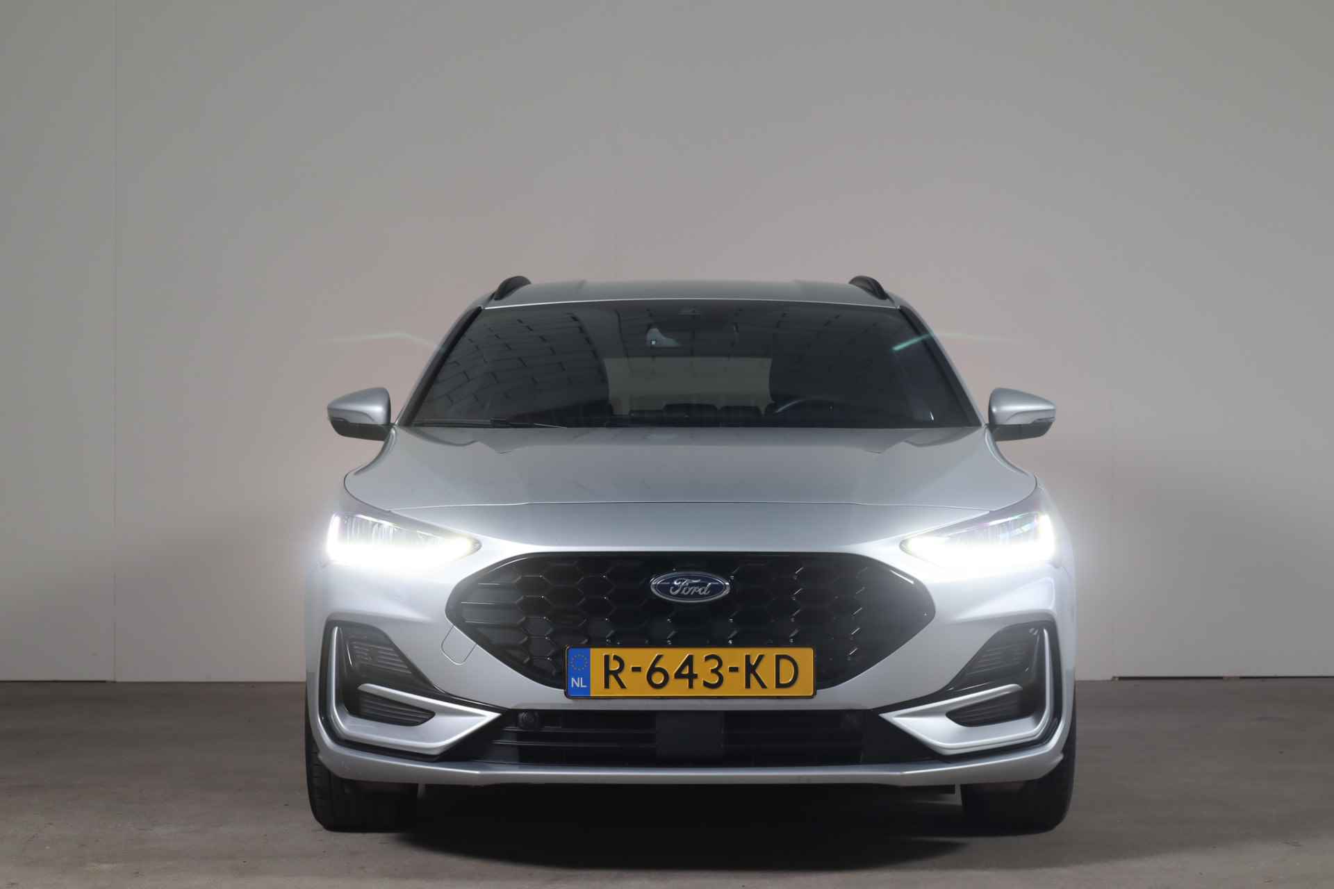 Ford FOCUS Wagon 1.0 EcoBoost Hybrid ST Line X NL-Auto!! NIEUW TYPE!! - 4/35