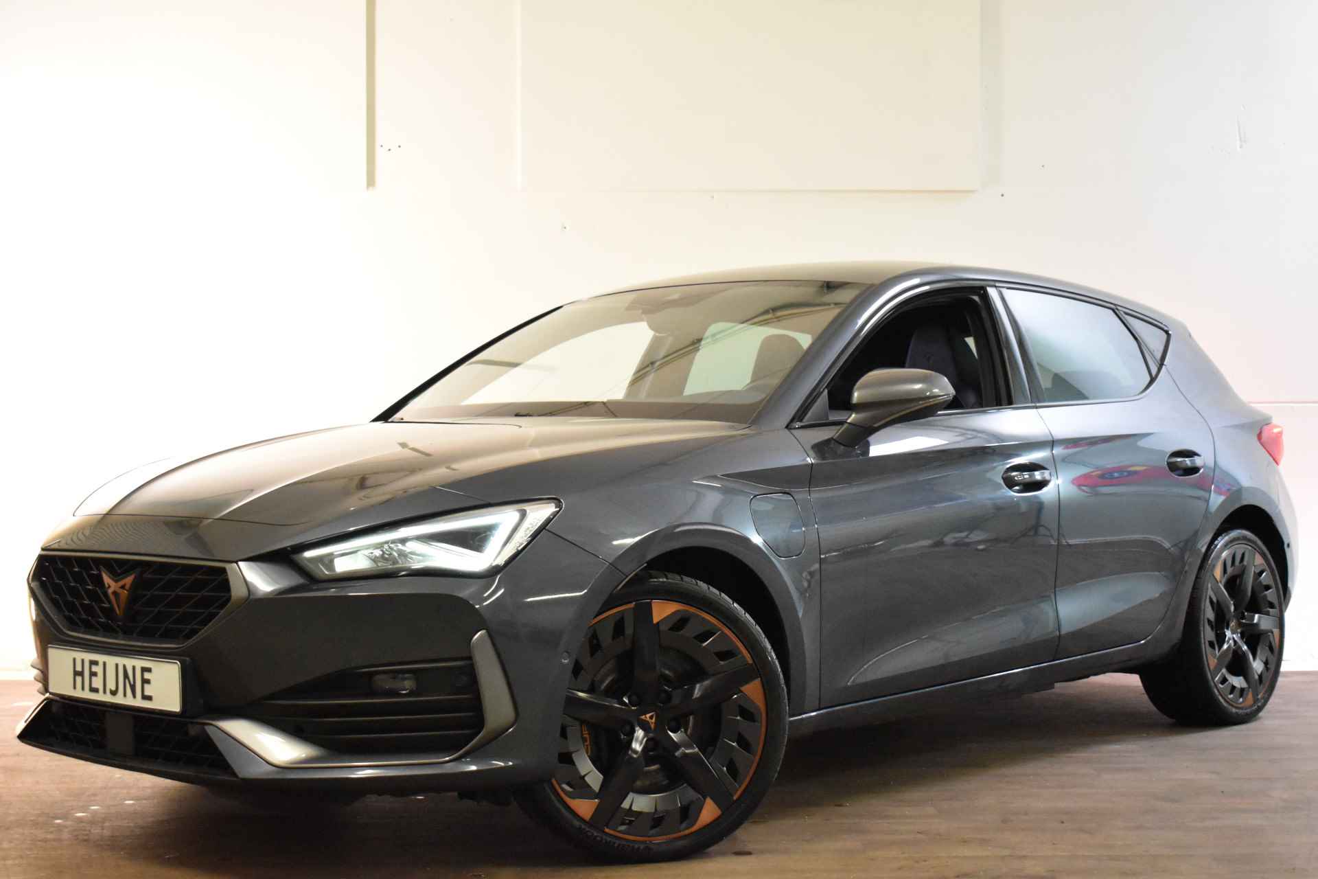 CUPRA Leon e-Hybrid VZ 245PK DSG SPORT LEDER/CAMERA/NAVI - 5/36