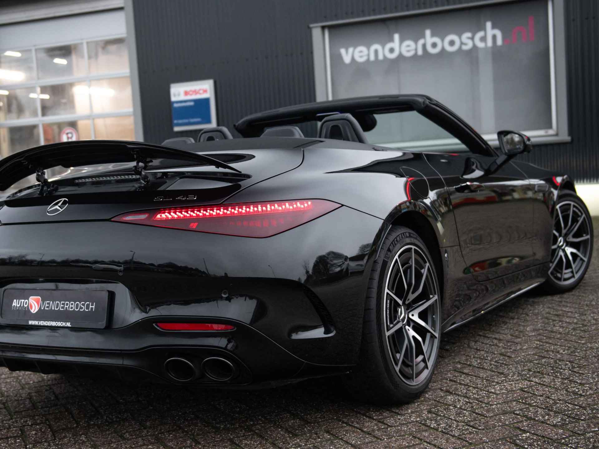 Mercedes-Benz SL-klasse Roadster AMG 43 381pk | V8 Styling | Sportstoelen - 16/24