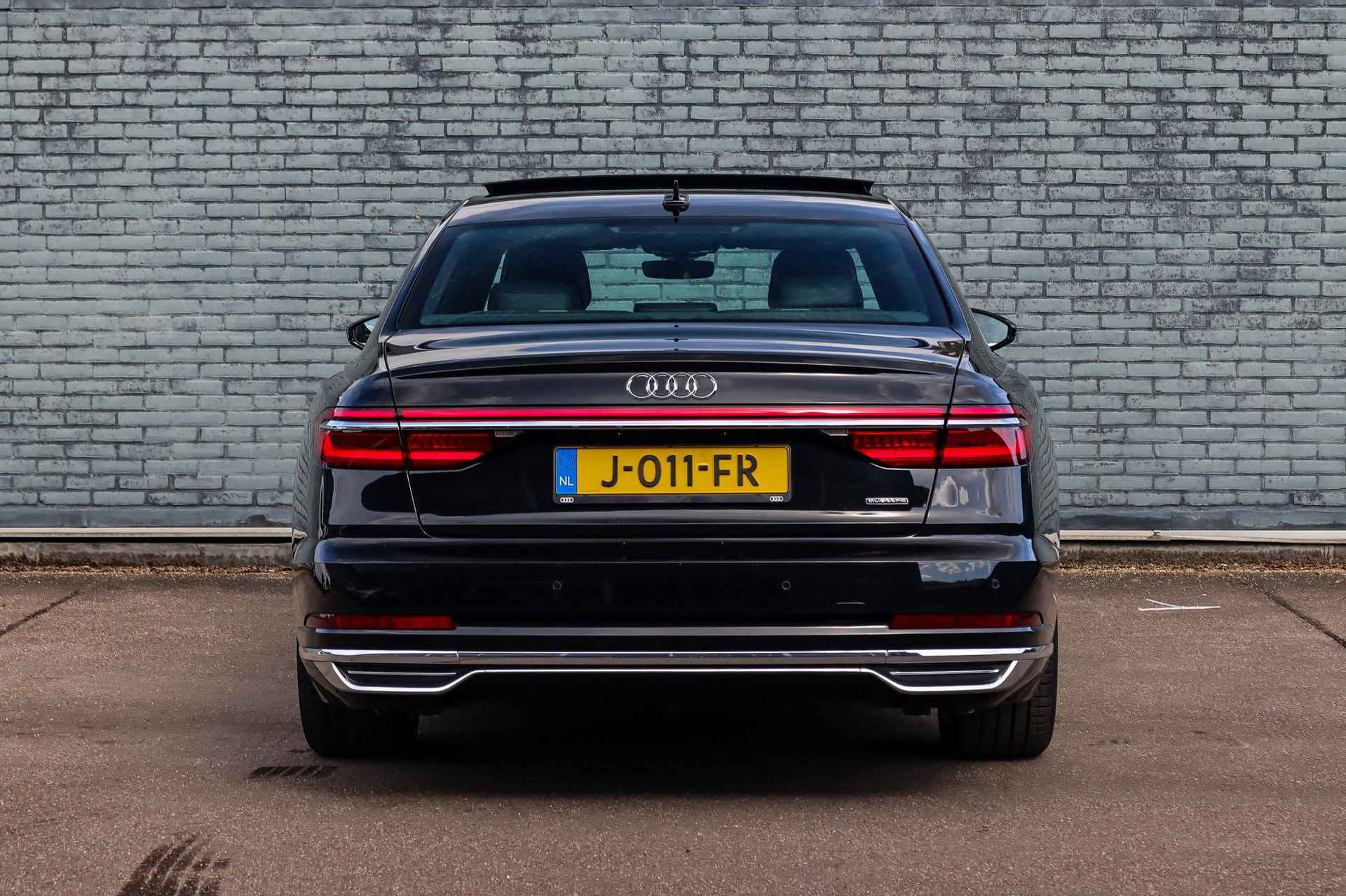 Audi A8 60 TFSI e quattro Pro Line Plus | Panoramadak | Luchtvering | Comfort Memory | Soft Close | B&O 3D Sound | Matrix LED | Zonneschermen - 8/39