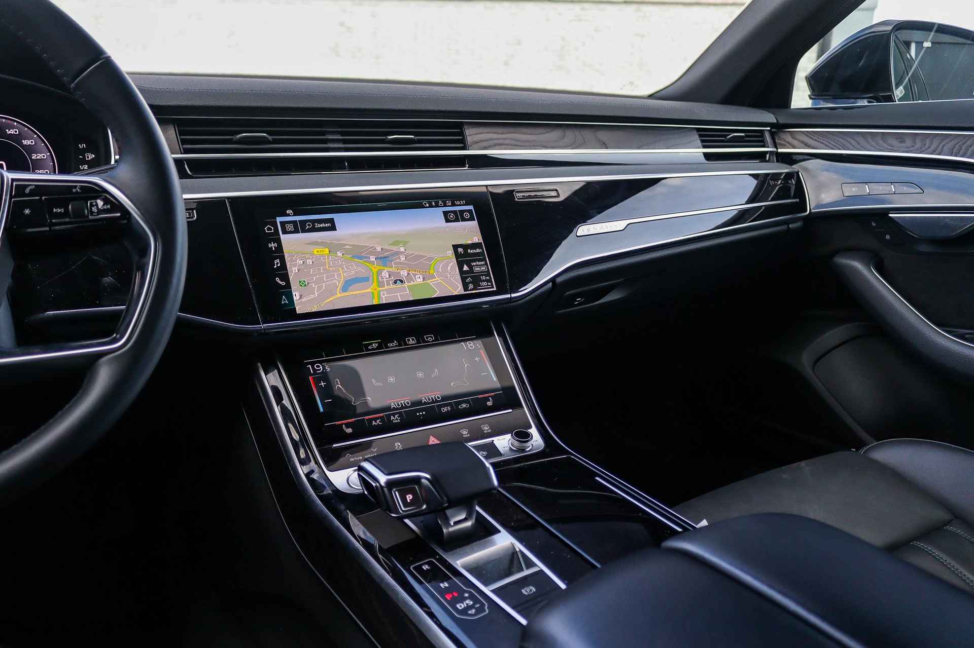 Audi A8 60 TFSI e quattro Pro Line Plus | Panoramadak | Luchtvering | Comfort Memory | Soft Close | B&O 3D Sound | Matrix LED | Zonneschermen - 9/39