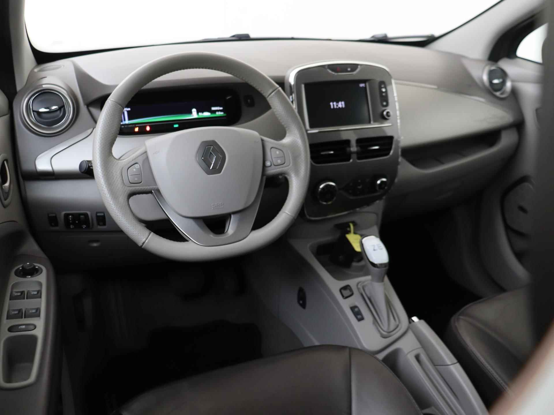 Renault ZOE Q90 Bose Quickcharge 41 kWh (ex Accu) Navigatie / Climate Control / Cruise Control / Parkeersensoren Achter / Camera Achter / Bose Audio Systeem - 12/25