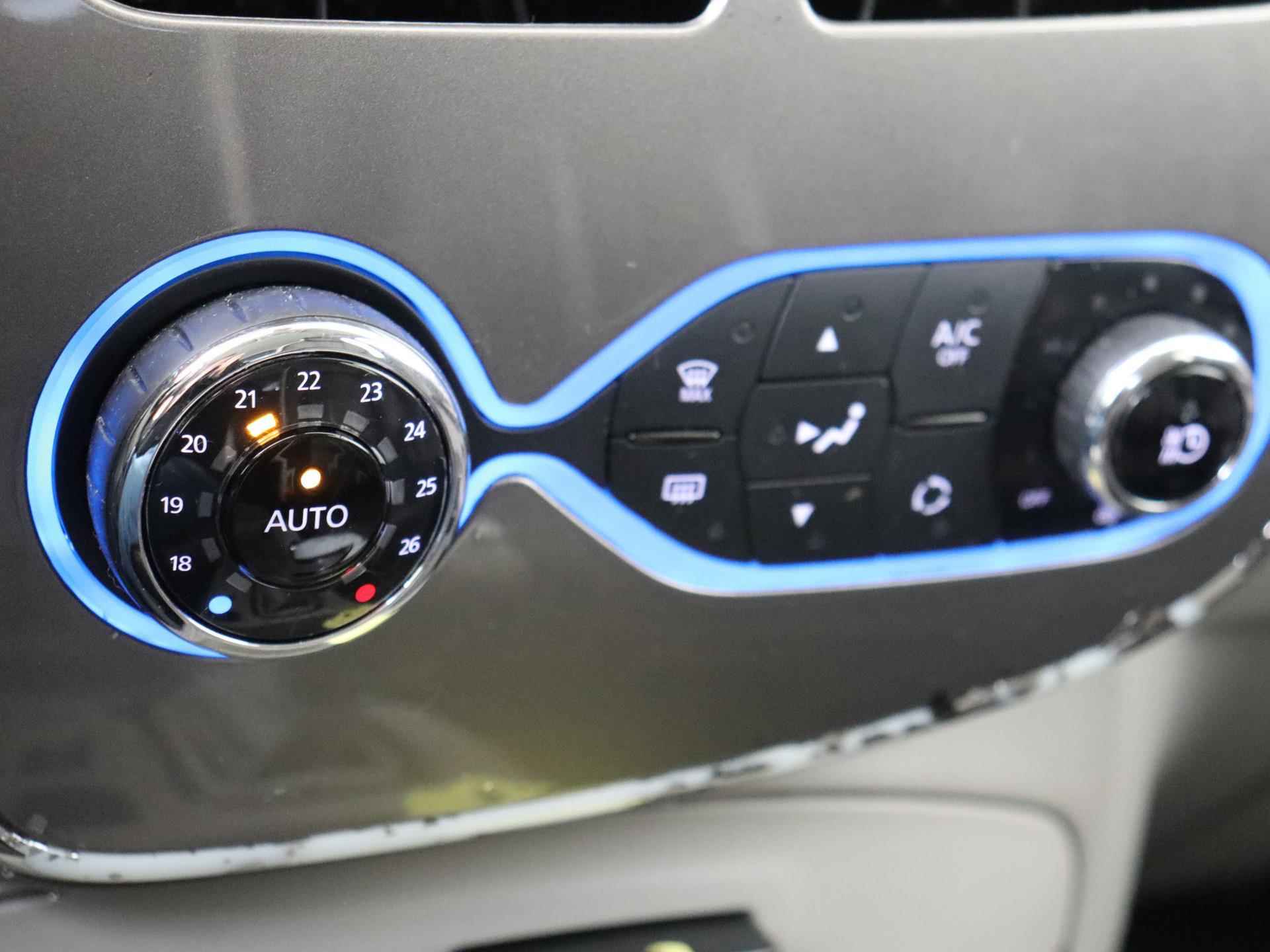 Renault ZOE Q90 Bose Quickcharge 41 kWh (ex Accu) Navigatie / Climate Control / Cruise Control / Parkeersensoren Achter / Camera Achter / Bose Audio Systeem - 13/25