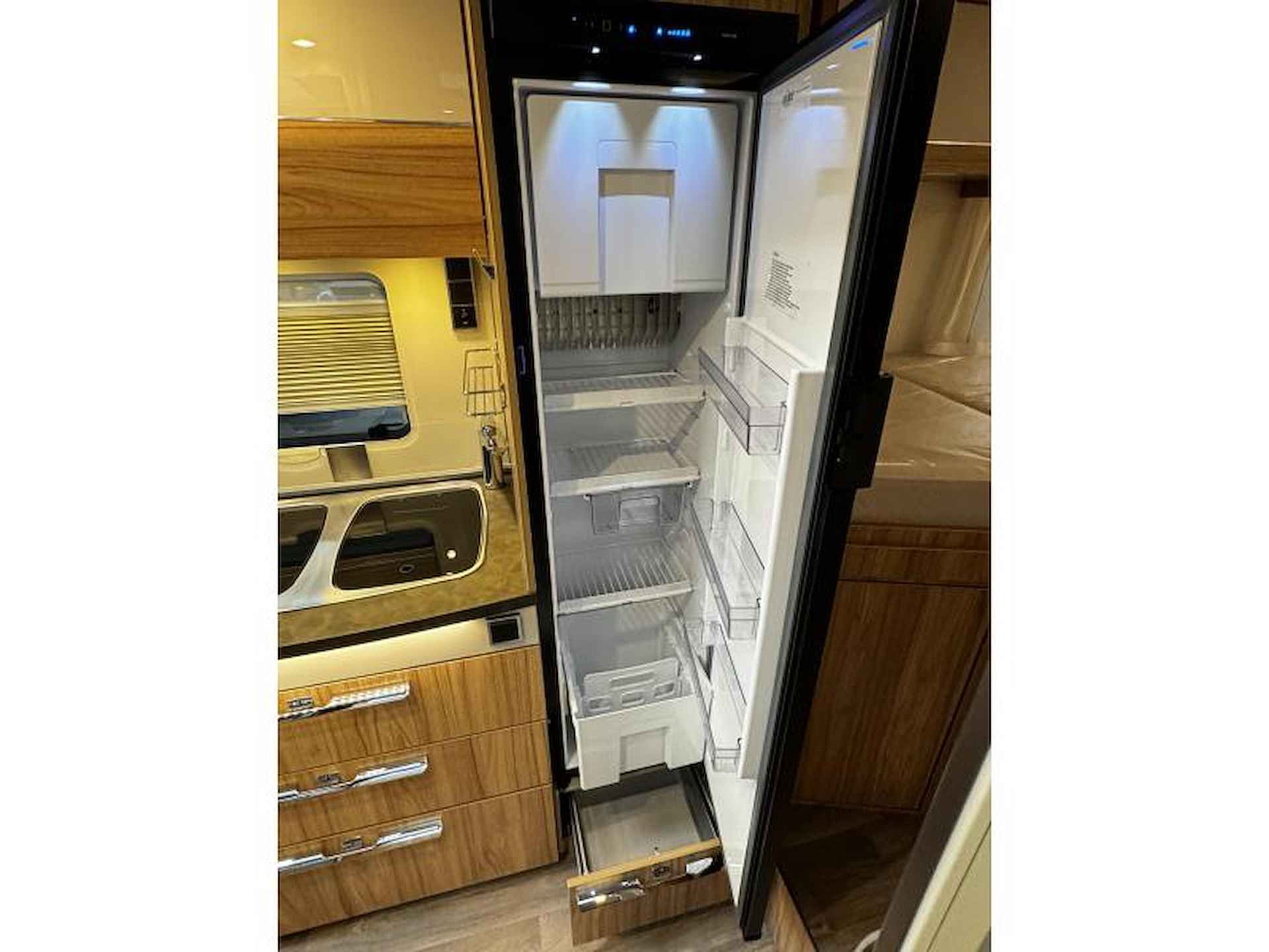 Hymer Exsis-T 474 - Automaat - compact - 11/20