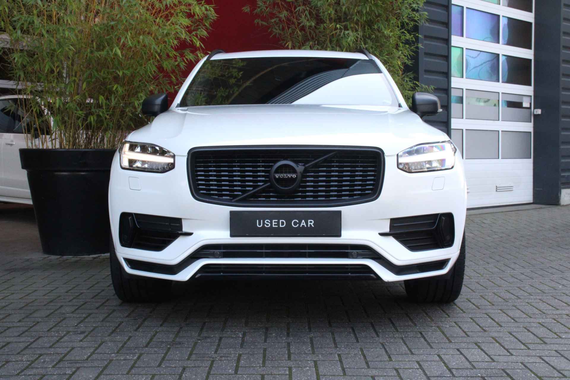 Volvo XC90 2.0 T8 Twin Engine AWD R-Design | Luchtvering | Trekhaak | Bowers&Wilkins | Head-up | Adaptive Cruise | 22" Velgen - 10/19