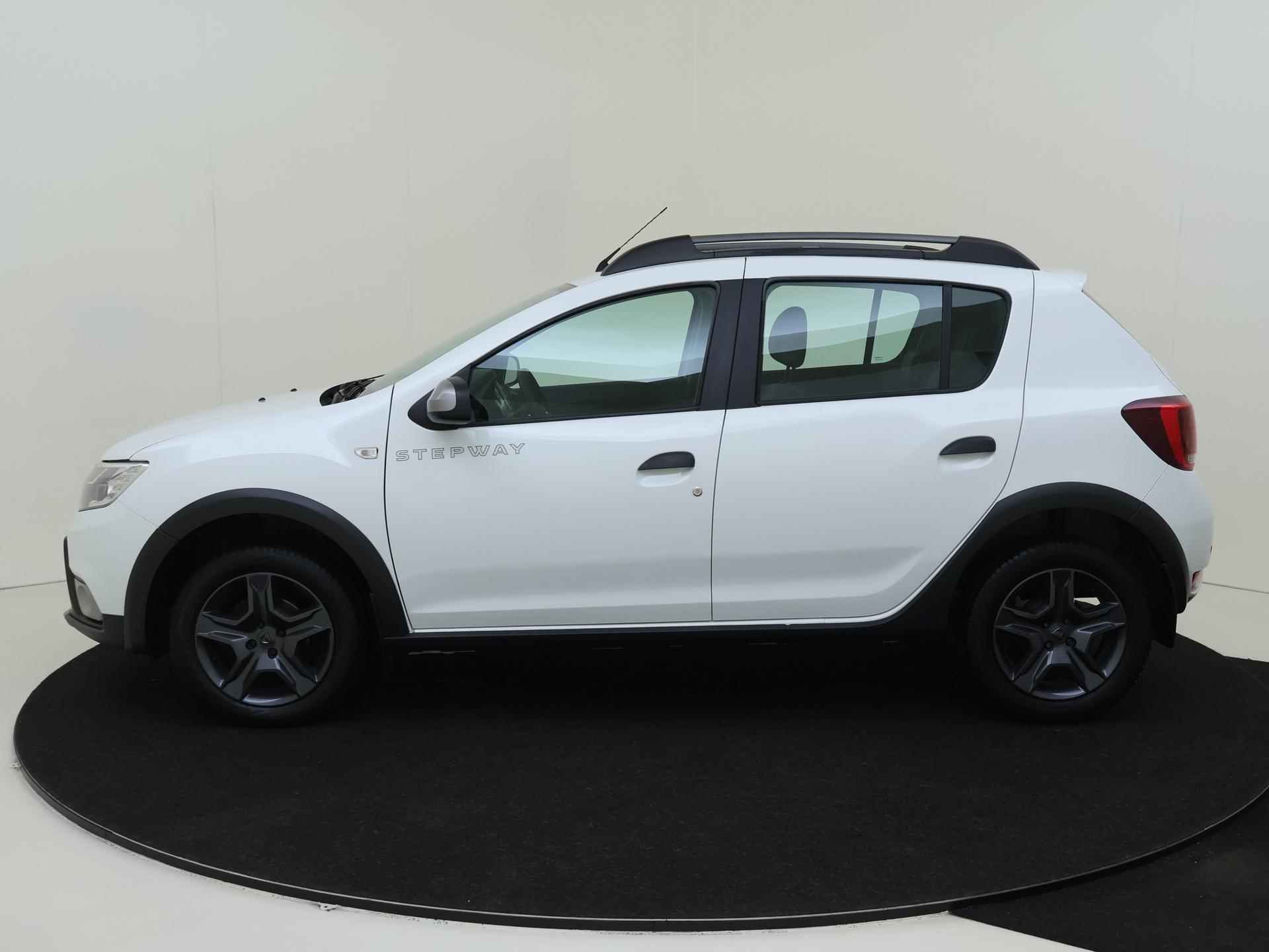 Dacia Sandero 0.9 TCe SL Stepway - 2/25