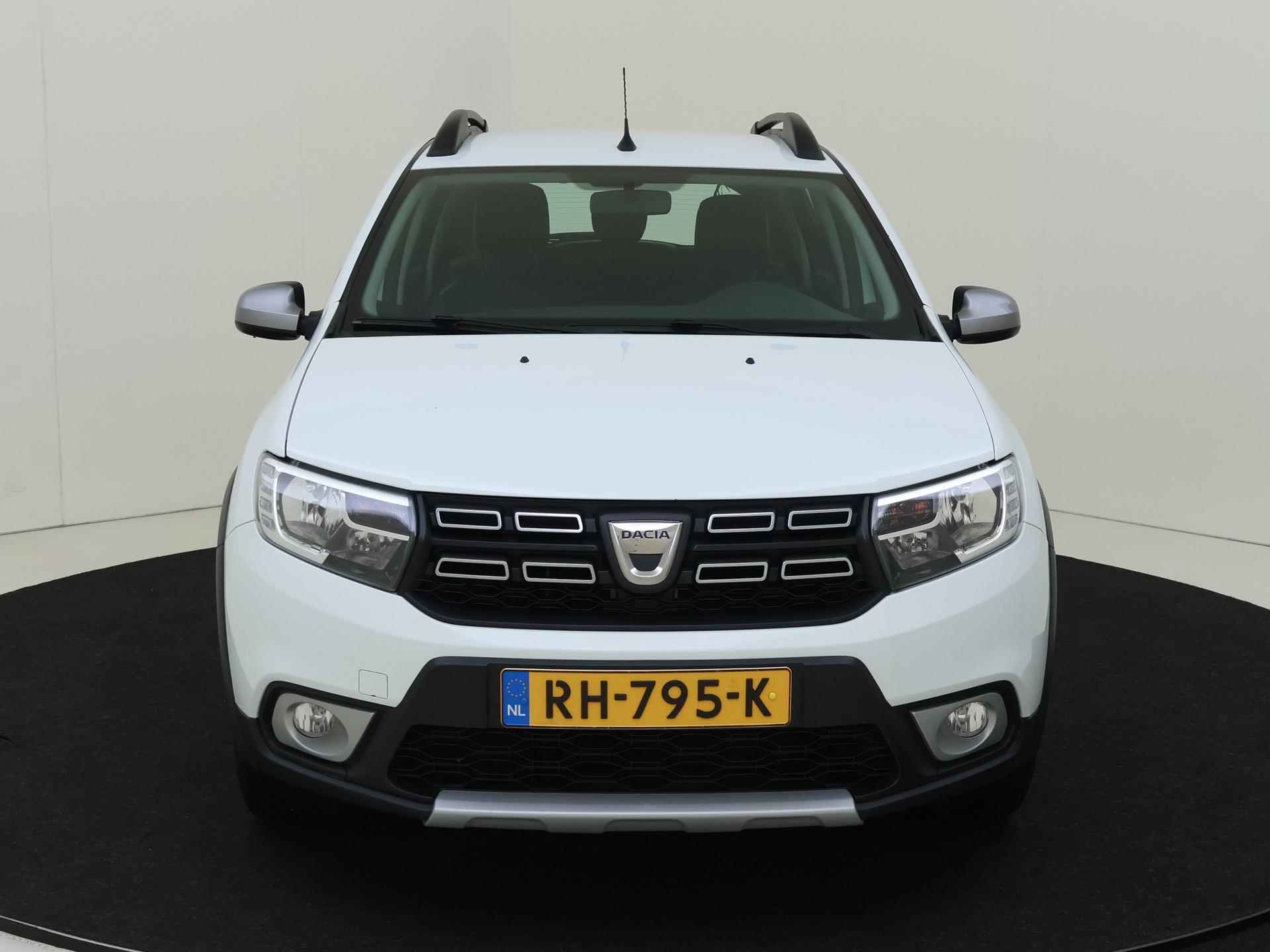 Dacia Sandero 0.9 TCe SL Stepway - 9/25