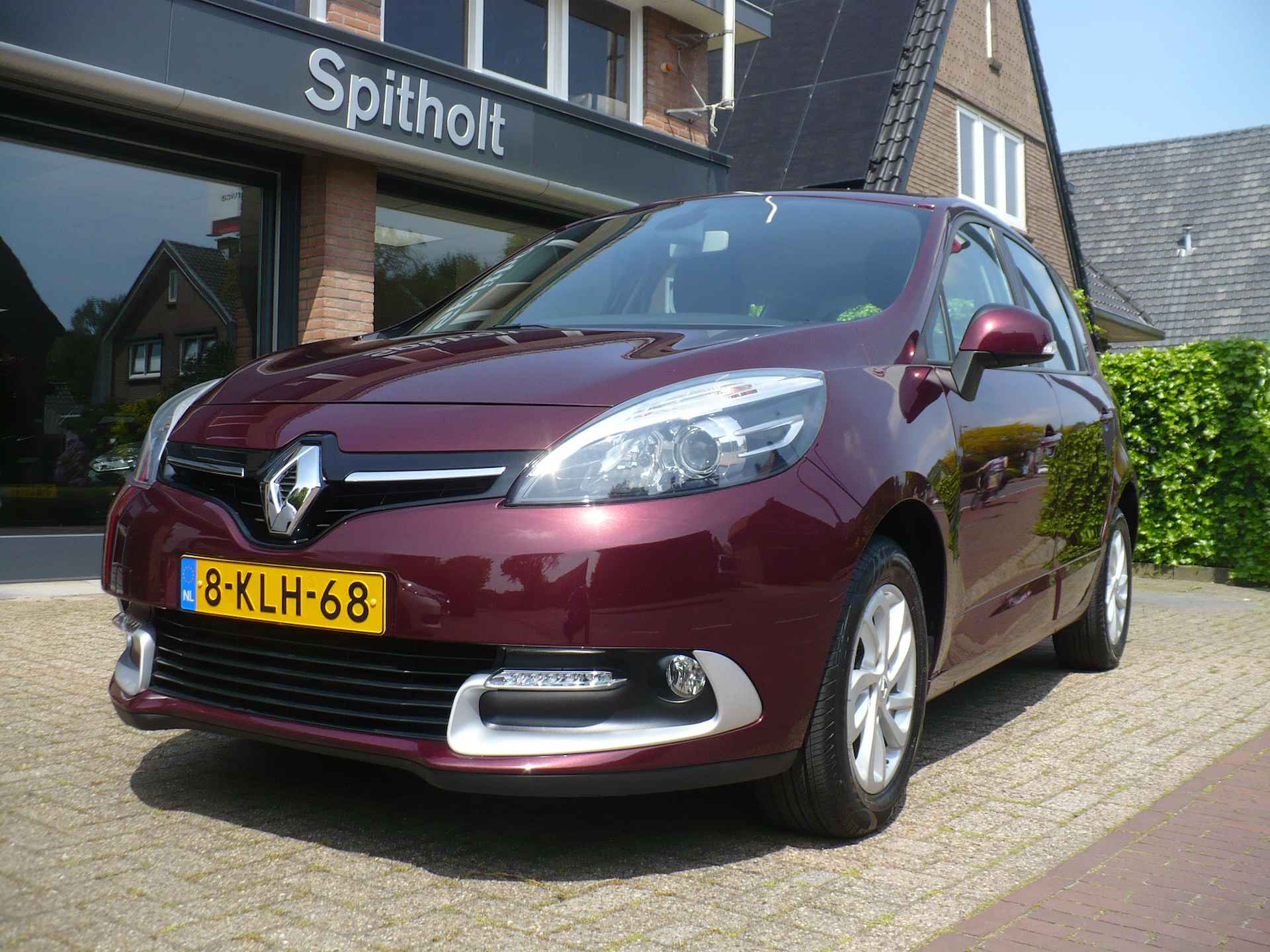 Renault Scenic Expression 115 TCe Energy Stop&Start Navi - 25/26