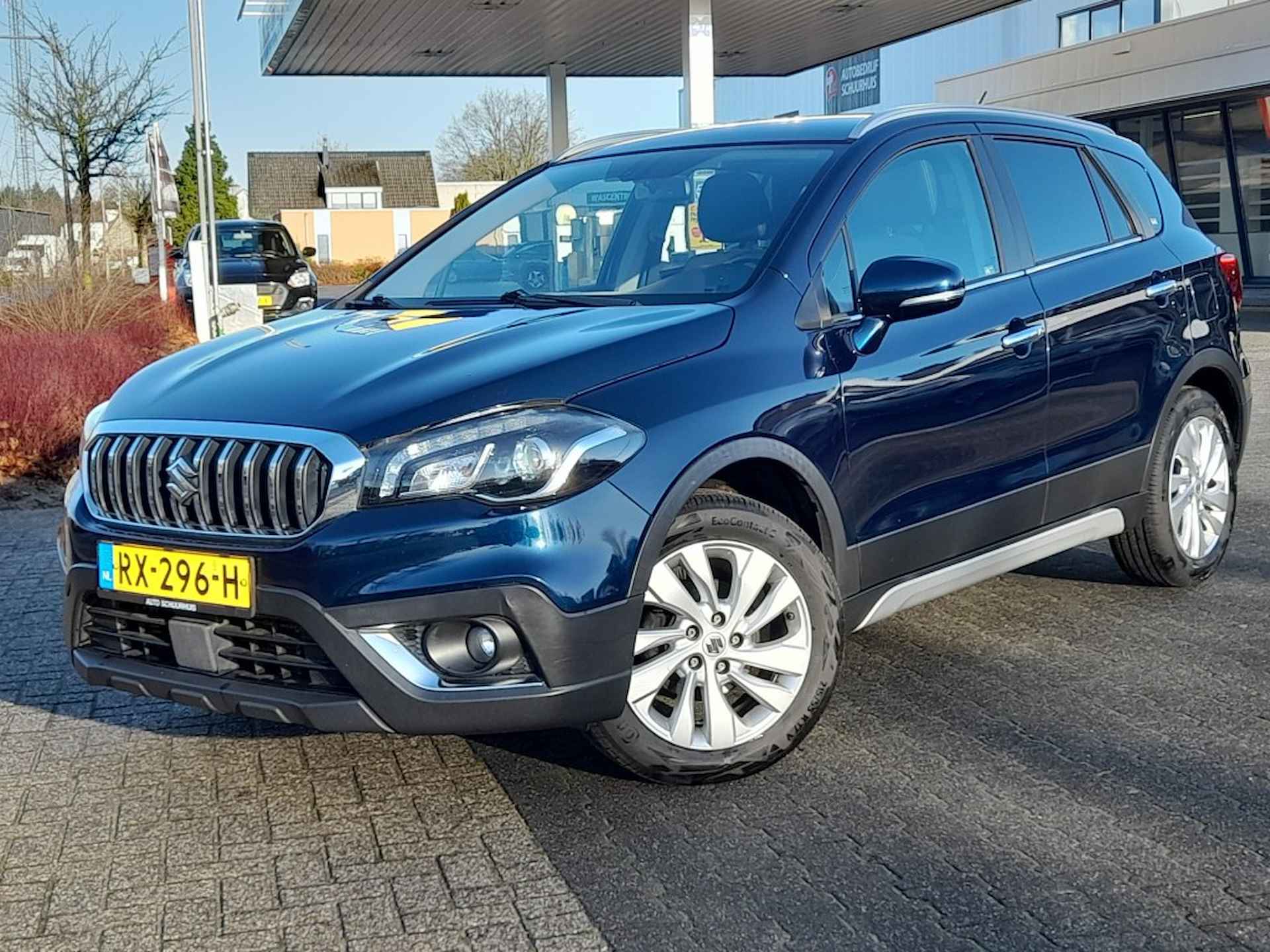 Suzuki S-Cross