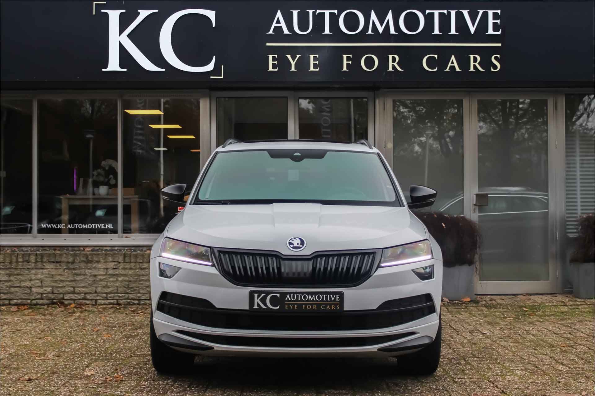 Škoda Karoq 1.5TSI Sportline | VAN: 24.950,- VOOR 23.442,- EINDEJAARSVOORDEEL: 1.508,- Pano | Virtual | Canton | Keyless - 11/35