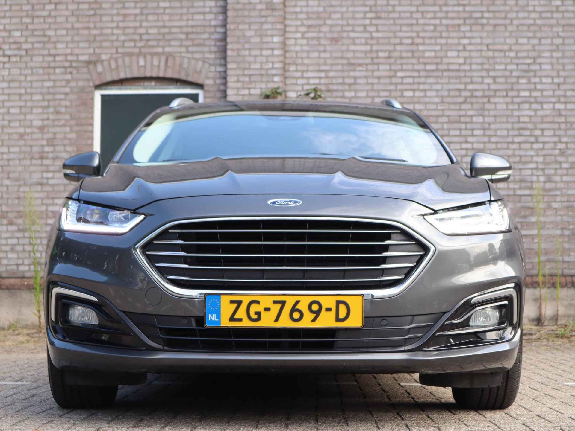 Ford Mondeo Wagon 2.0 IVCT HEV Titanium | Adaptieve Cruise Control | Winterpack | El. Trekhaak | Dodehoek detectie | El. stoelen met geheugenfunctie | El. Achterklep | Climate control | Achteruitrijcamera | SONY Audio | Led koplampen | - 12/54