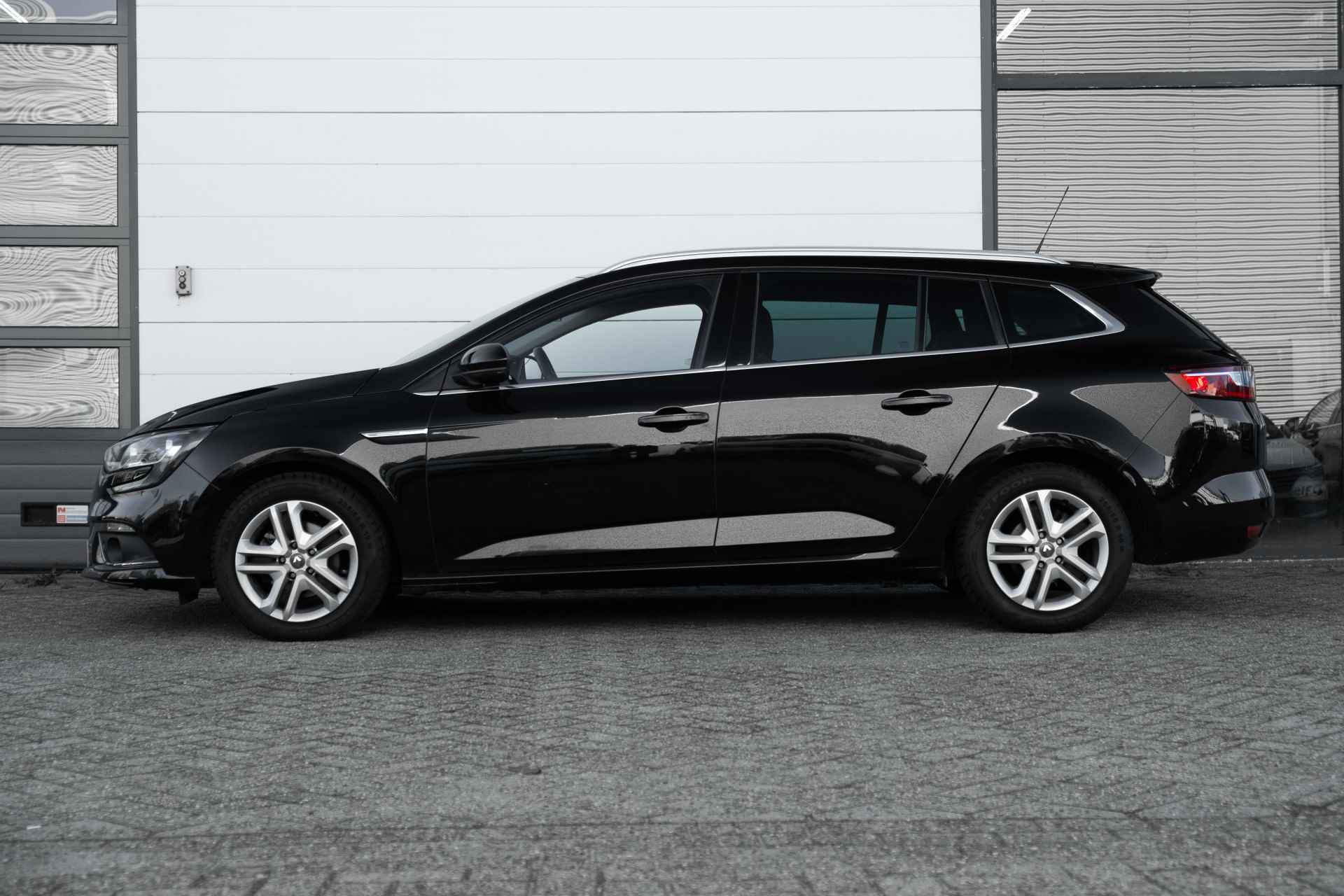 Renault Mégane Estate 1.3 TCe 140 PK Limited | automaat | All Season banden | | incl. Bovag rijklaarpakket met 12 maanden garantie - 5/52