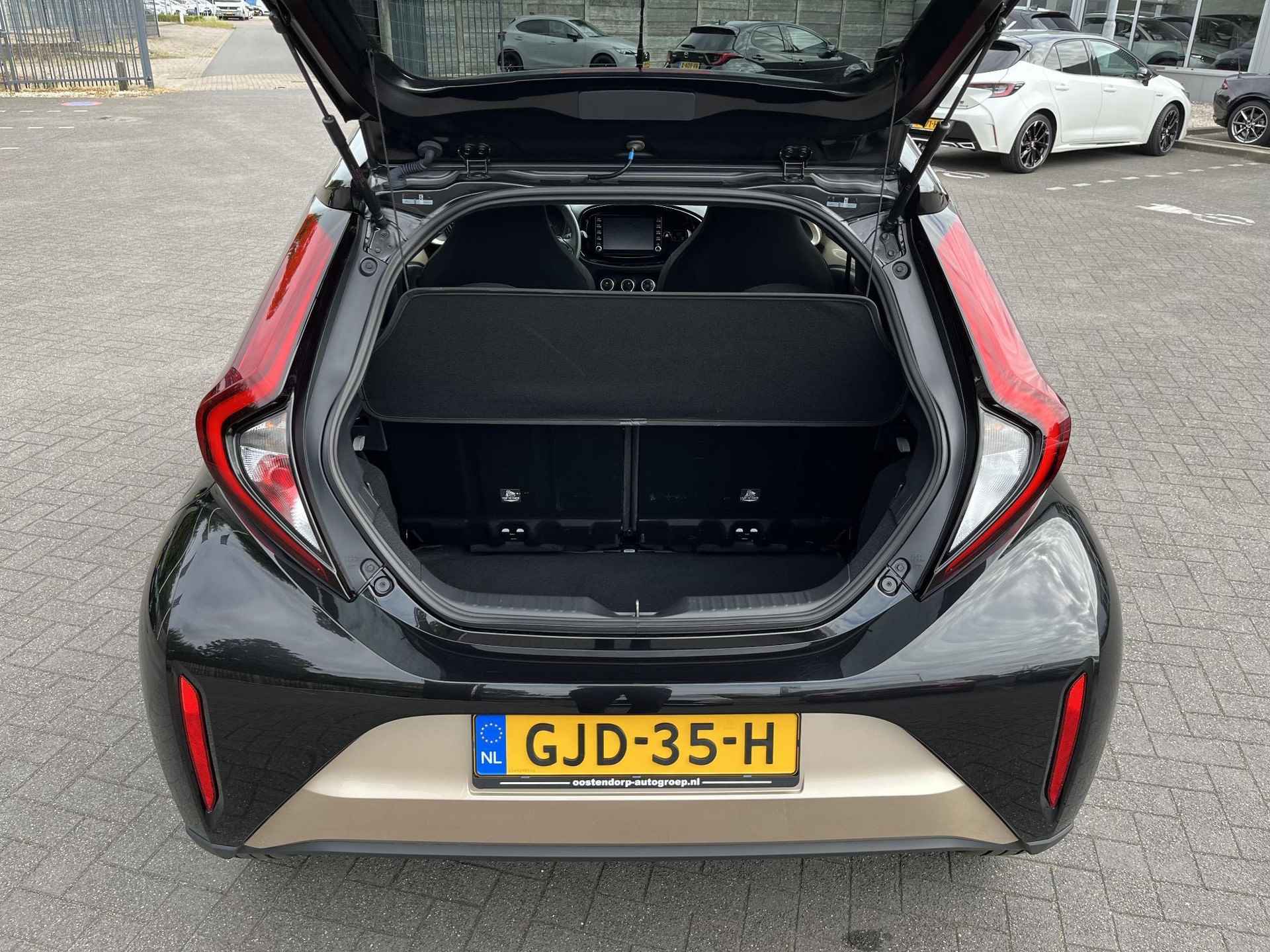 Toyota Aygo X 1.0 VVT-i S-CVT Pulse | Apple CarPlay/Android auto | Airco | Achteruitrijcamera - 9/27