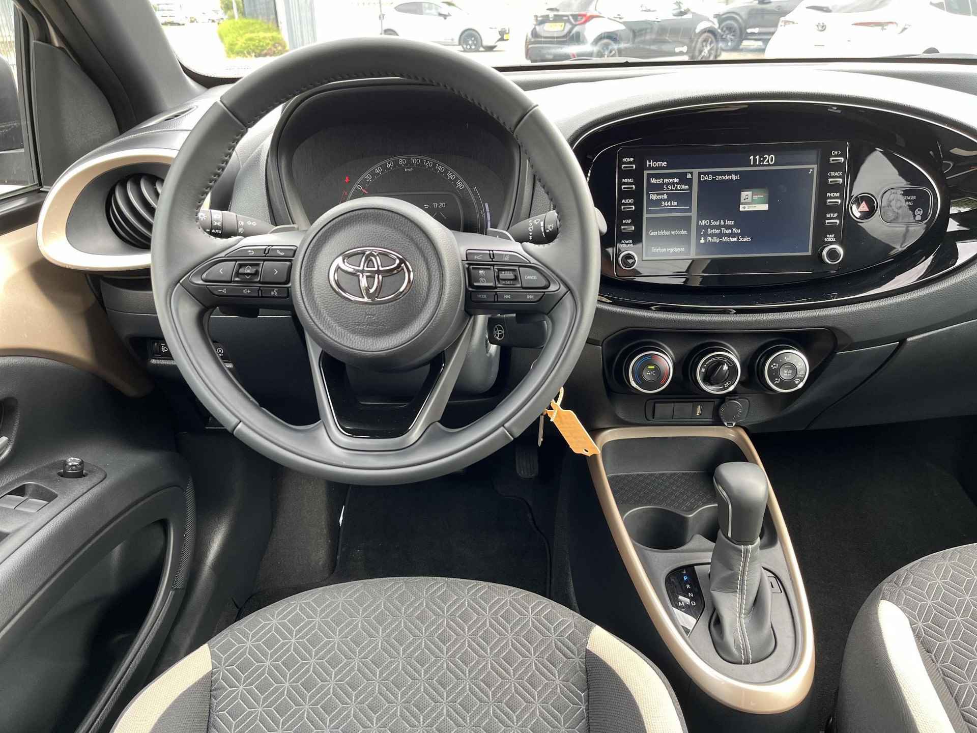 Toyota Aygo X 1.0 VVT-i S-CVT Pulse | Apple CarPlay/Android auto | Airco | Achteruitrijcamera - 14/27