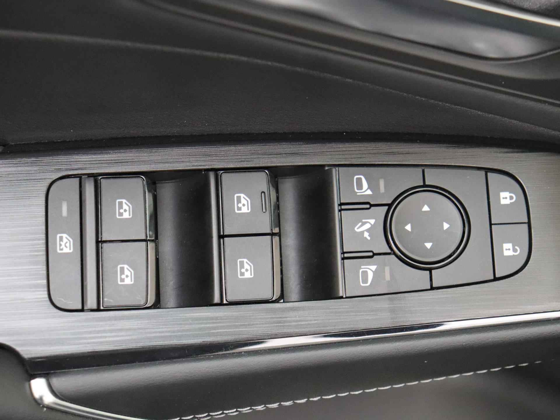 Nissan Qashqai 1.3 MHEV Xtronic N-Connecta | Design Pack |  360-graden Camera | Adaptieve Cruise Control | Full-Map Navigatie | 18" LMV | Apple Carplay & Android Auto | Privacy Glass - 23/27