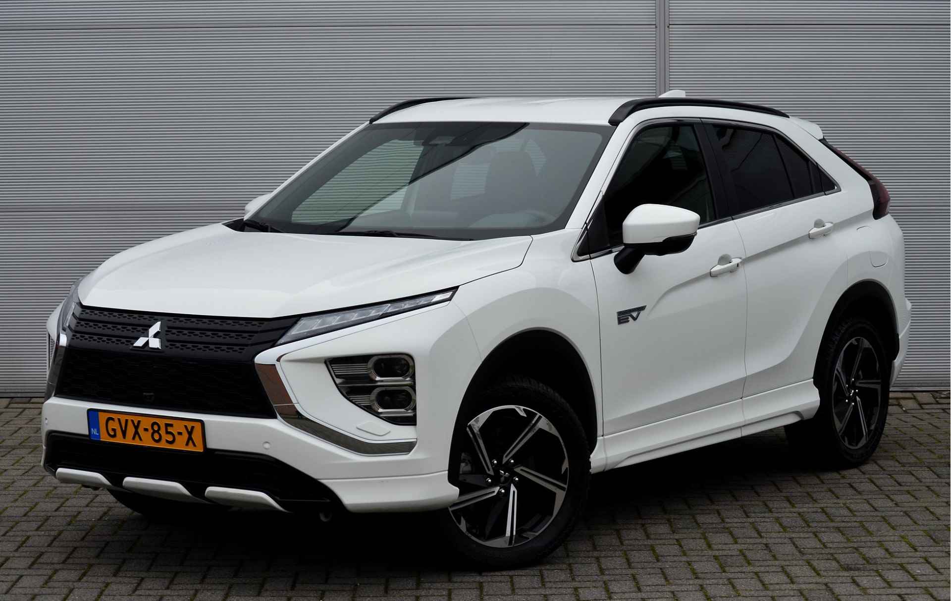 Mitsubishi Eclipse Cross PHEV 2.4 EXECUTIVE 4WD | PLUG IN HYBRID | ALL SEASON BANDEN | ADAPTIEF CRUISE | FABRIEKGARANTIE TOT 21-12-2031* | ALL-IN RIJKLAARPRIJS - 5/50