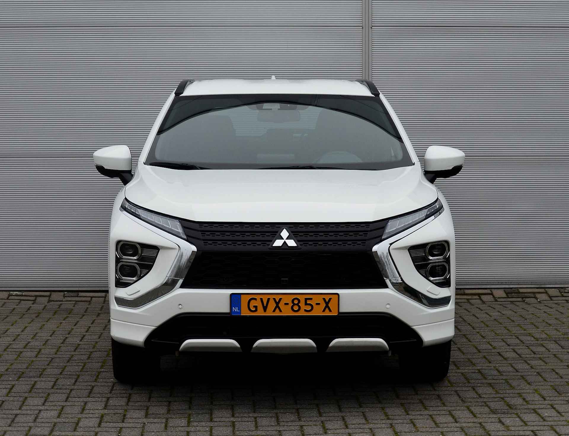 Mitsubishi Eclipse Cross PHEV 2.4 EXECUTIVE 4WD | PLUG IN HYBRID | ALL SEASON BANDEN | ADAPTIEF CRUISE | FABRIEKGARANTIE TOT 21-12-2031* | ALL-IN RIJKLAARPRIJS - 15/50