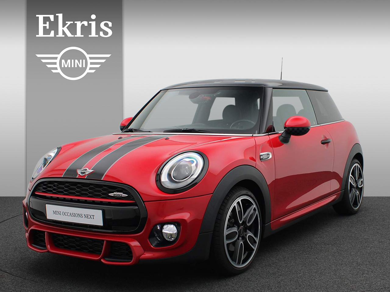 MINI 3-deurs Cooper Chili Serious Business + Comfort Access + Extra Getint Glas Achter + 18''