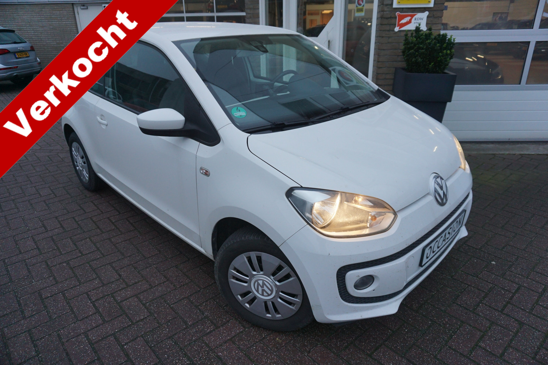 Volkswagen up! 1.0I Move Up! BlueMotion