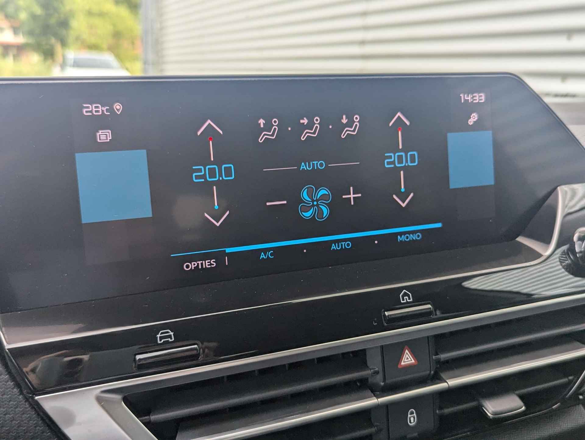 Citroën C4 5-deurs Shine 1.2 PureTech 130pk H6 | NAVI | CAMERA | ADAPTIVE CRUISE | HIFI AUDIO | KEYLESS ENTRY | DAB+ | - 24/48