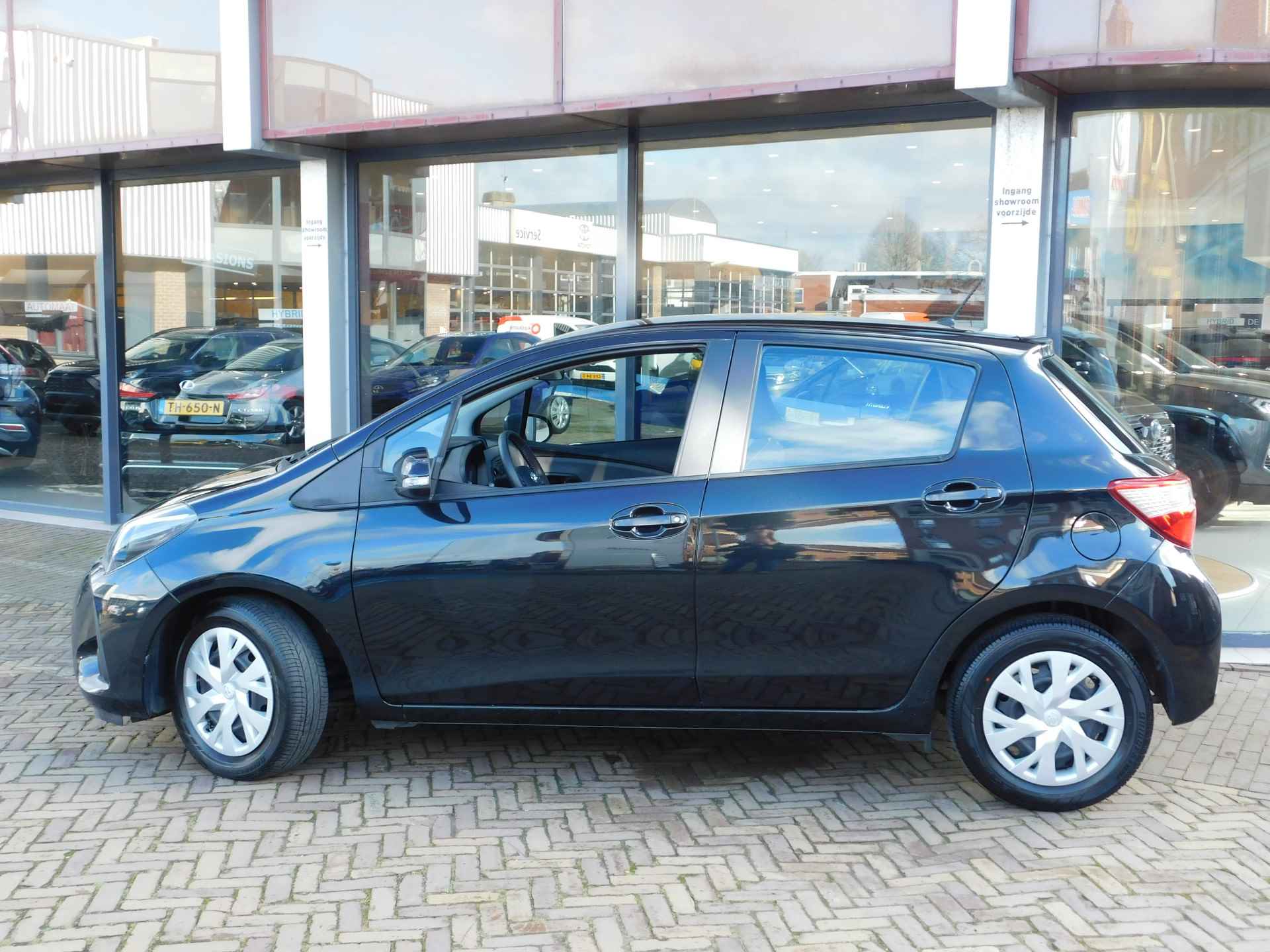 Toyota Yaris 1.0 VVT-i Comfort | Lage KM Stand!!| - 6/48