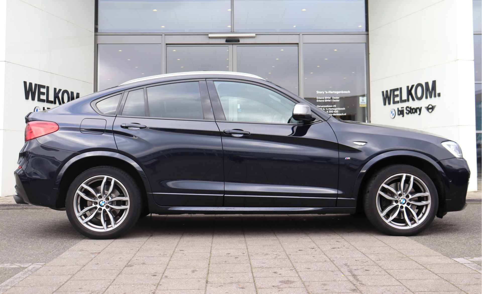 BMW X4 M40i High Executive Automaat / Schuif-kanteldak / Sportstoelen / Achteruitrijcamera / Adaptieve LED / Comfort Access / Head-Up / Park Assistant / Adaptive onderstel - 11/26