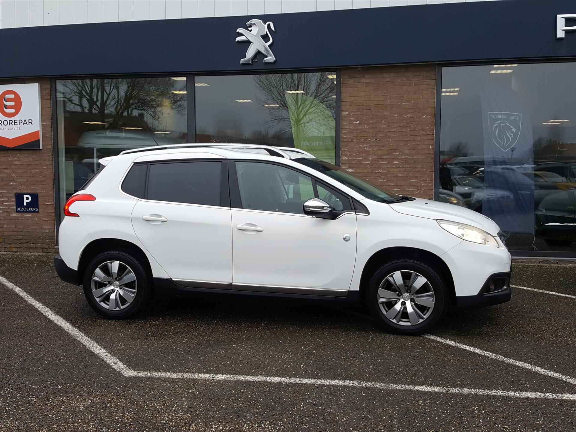 PEUGEOT 2008 1.2 PureTech 82pk Crossway TREKHAAK | Navigatie | Cruise & Climate control | Parkeersensoren | Bluetooth | LM-velgen - 3/57