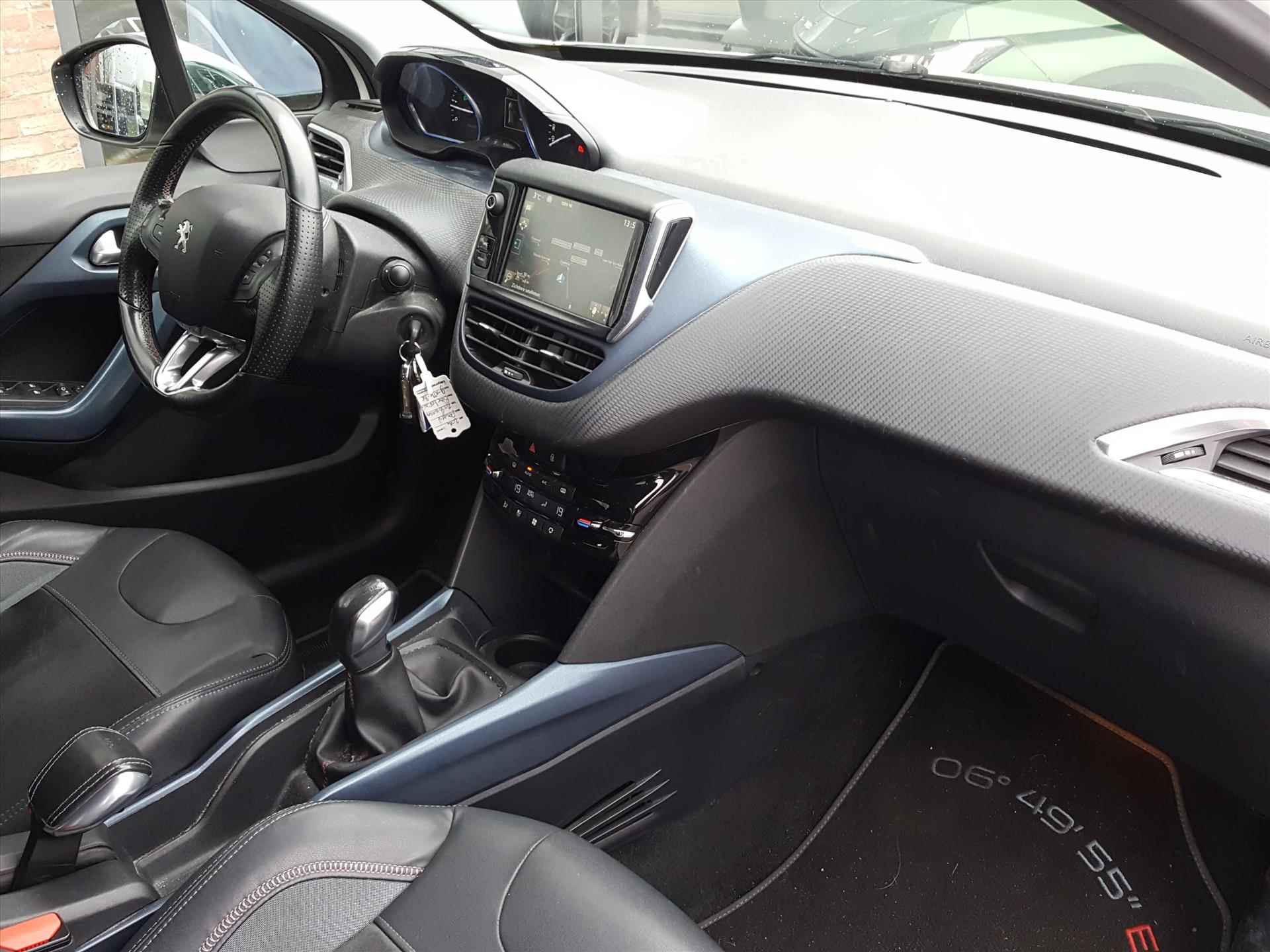 PEUGEOT 2008 1.2 PureTech 82pk Crossway TREKHAAK | Navigatie | Cruise & Climate control | Parkeersensoren | Bluetooth | LM-velgen - 15/57