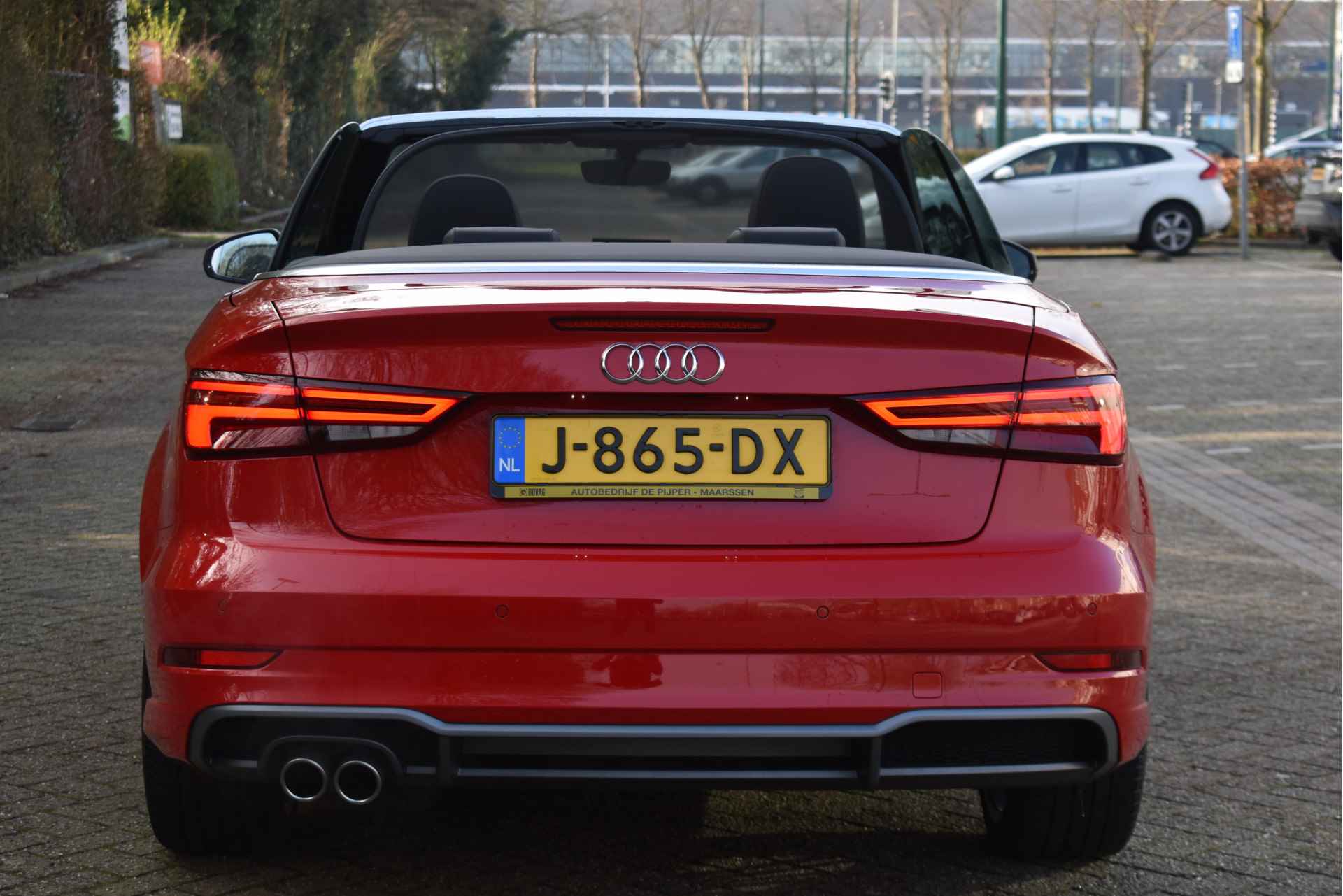 Audi A3 Cabriolet 35 TFSI CoD Sport S Line Edition 3x S-Line | Keyless | Leder / Alcantara | Stoelverwarming | Navi | Full LED | 3D knipperlichten | LM-Velgen - 9/59