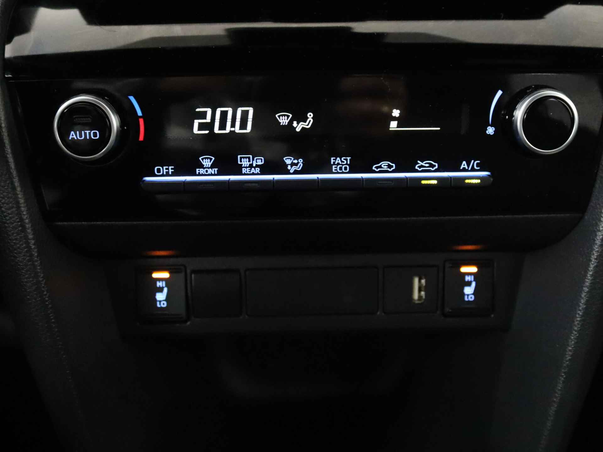 Toyota Yaris Cross 1.5 Hybrid Explore | Adaptive Cruise Control | Climate Control | - 12/40