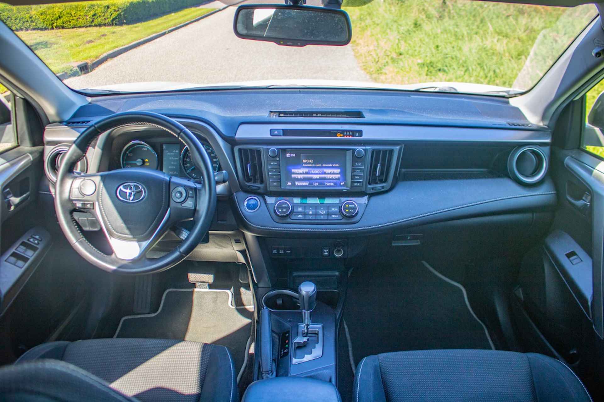 Toyota RAV4 2.5 Hybrid First Ed. | LMV | NAVI | CLIMATE CONTROL - 23/41