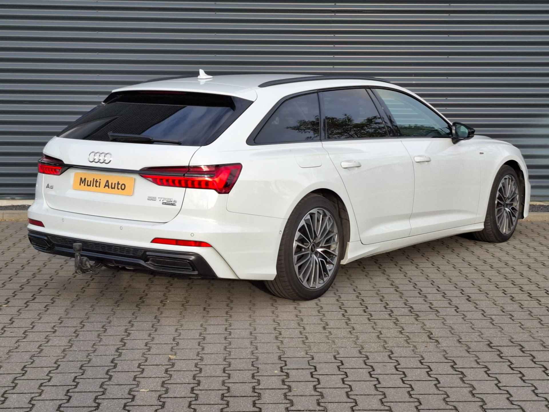 Audi A6 Avant 55 TFSI e Quattro Competition Plug in Hybrid 367pk PHEV | Adaptive Cruise | Trekhaak af Fabriek | Sportstoelen Verwarmd | Navigatie Plus | Apple Carplay | - 4/22