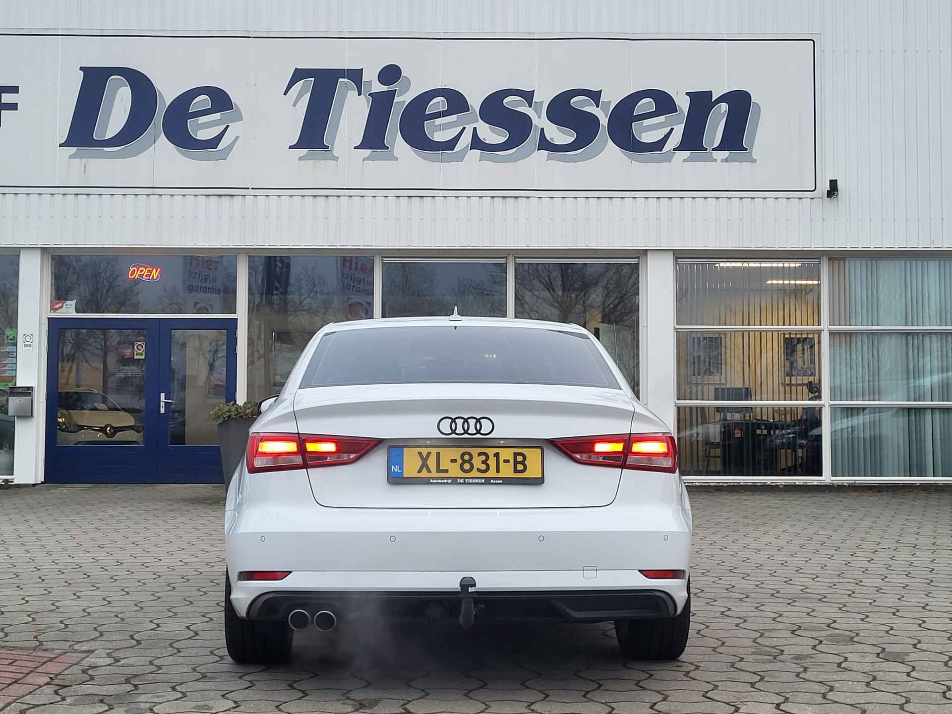 Audi A3 Limousine 1.5 TFSI 150PK CoD S-Tronic Design Pro Line Plus, Rijklaar met beurt & garantie! - 30/32