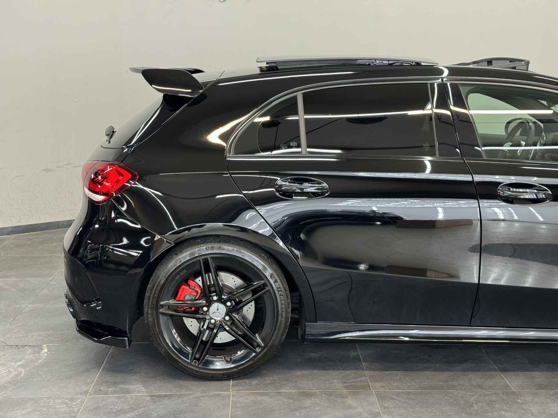 Mercedes-Benz A-klasse AMG 45 S 4MATIC+✅Panoramadak✅Sfeerverlichting✅Digital Cockpit✅Stoelverwarming✅AMG 45S✅Open Dak✅ - 40/120