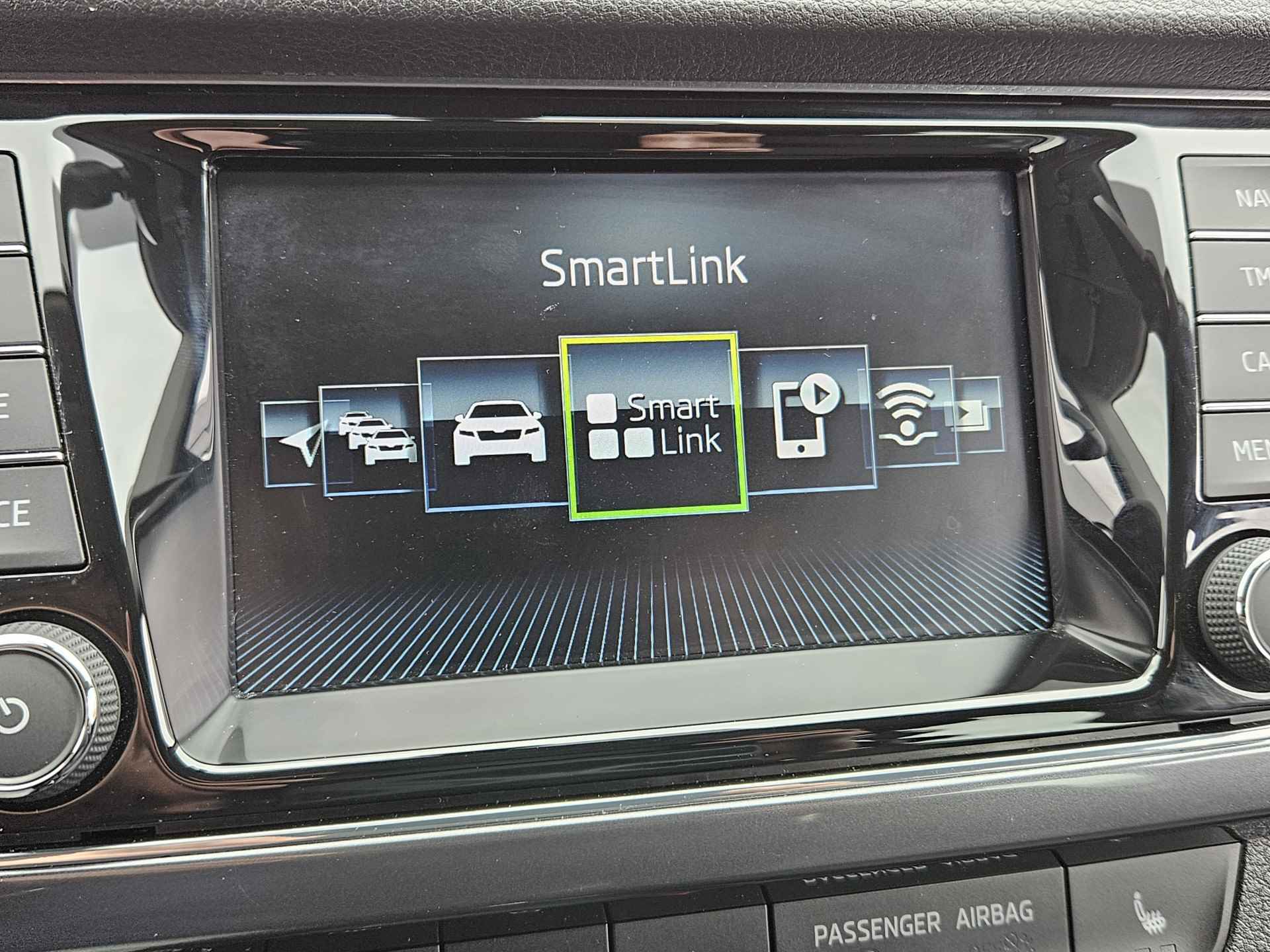 Škoda Fabia Combi 1.0 TSI Business Edition Compact en toch veel Ruimte | Navigatie | Camera | Parkeersensoren voor en achter | Wat een leuke en Complete Stationwagon !! - 23/38