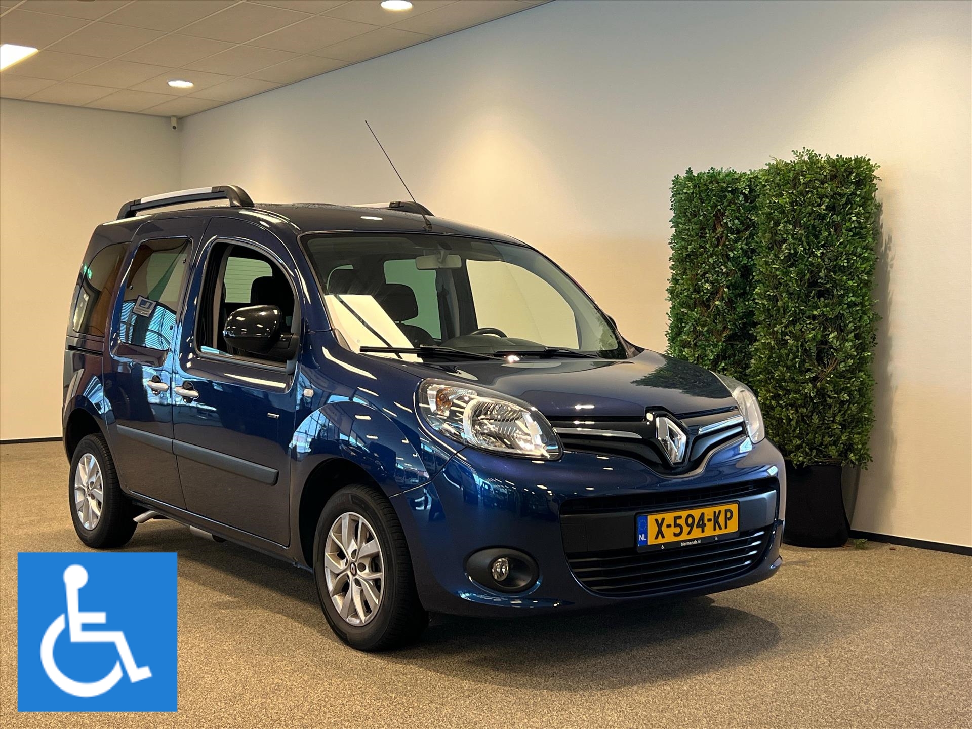 Renault Kangoo Rolstoelauto XXL-ombouw 1.5 m airco bij viaBOVAG.nl