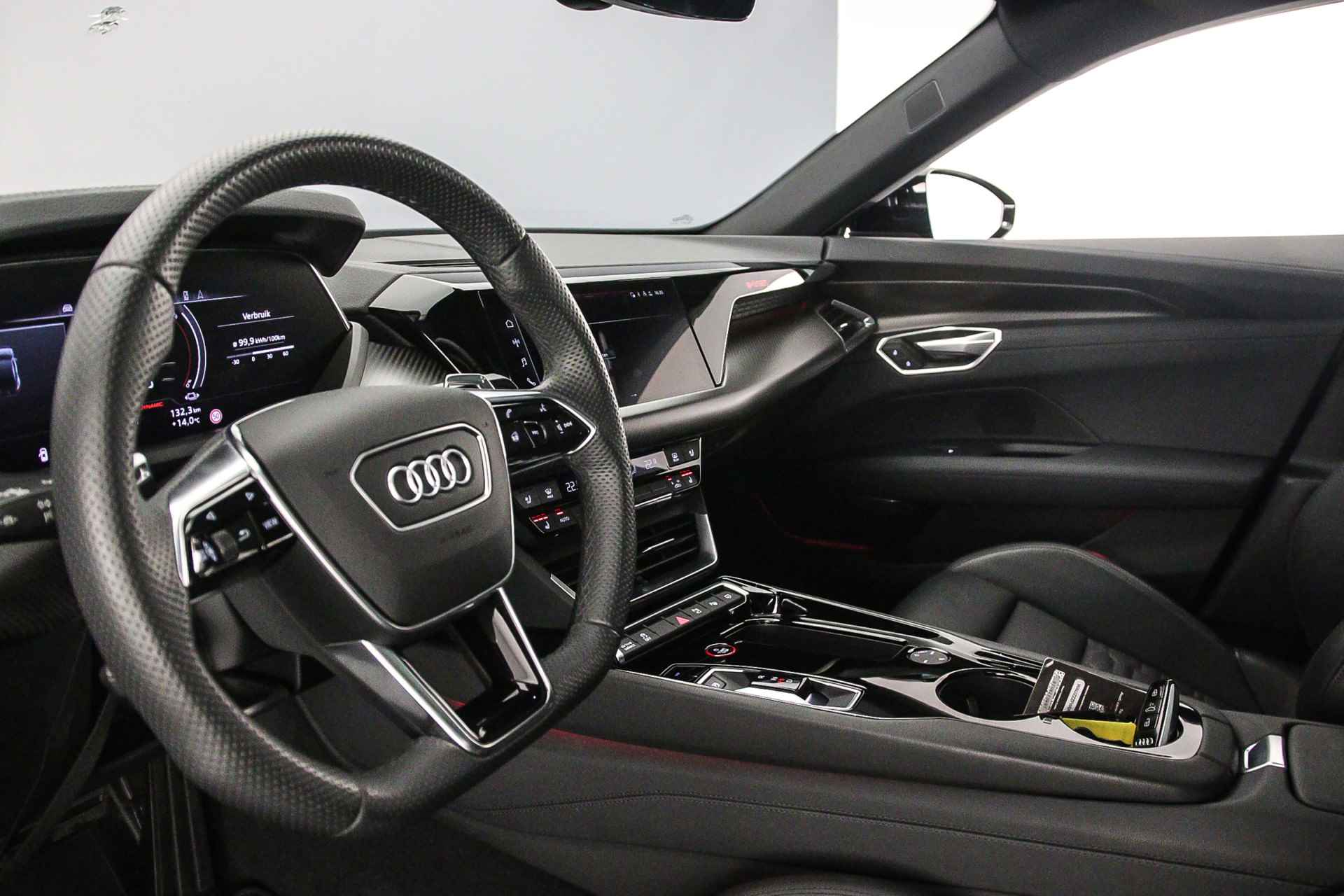 Audi e-tron GT 476pk | B&O | Head Up | 21 inch | Matrix-Laser | Stoelventilatie/Massage | Sportstoel Pro | Carbid Remmen |  360cam | - 10/57