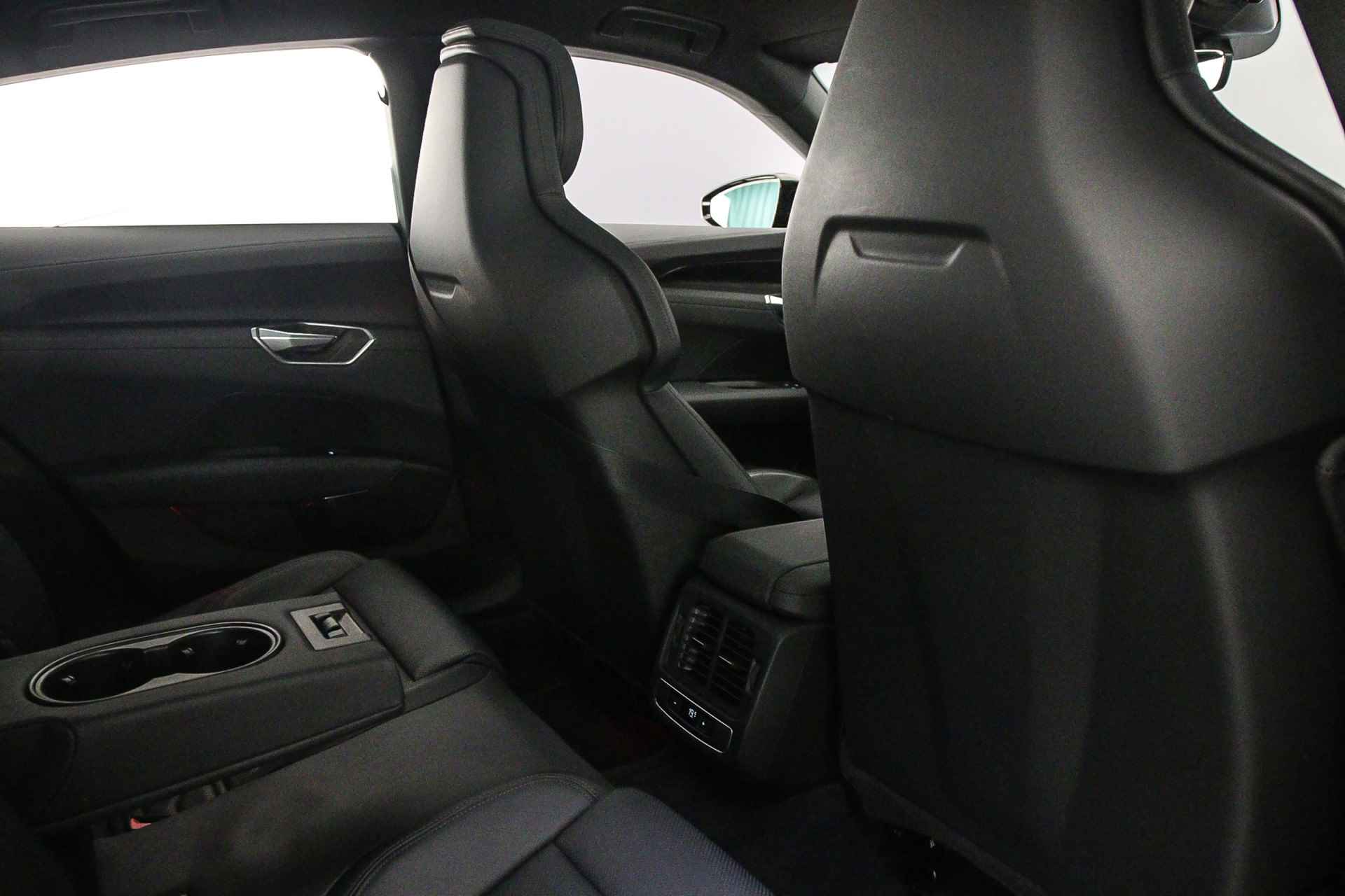 Audi e-tron GT 476pk | B&O | Head Up | 21 inch | Matrix-Laser | Stoelventilatie/Massage | Sportstoel Pro | Carbid Remmen |  360cam | - 53/57