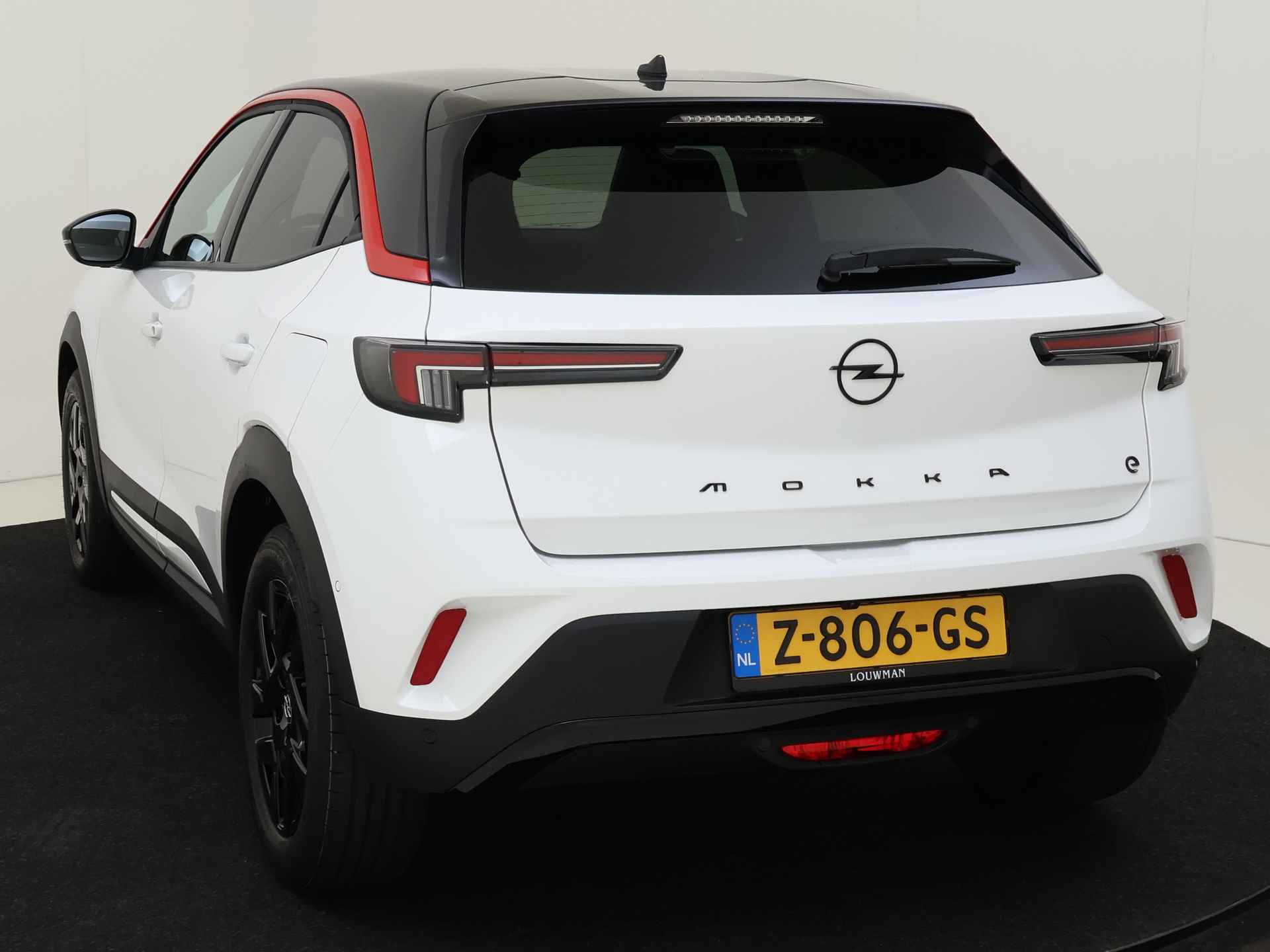 Opel Mokka Electric GS Line 50 kWh | Navigatie | Parkeerhulp rondom | Stoel-en stuurverwarming | DAB+ | Demo met oplopende km.stand | - 16/41