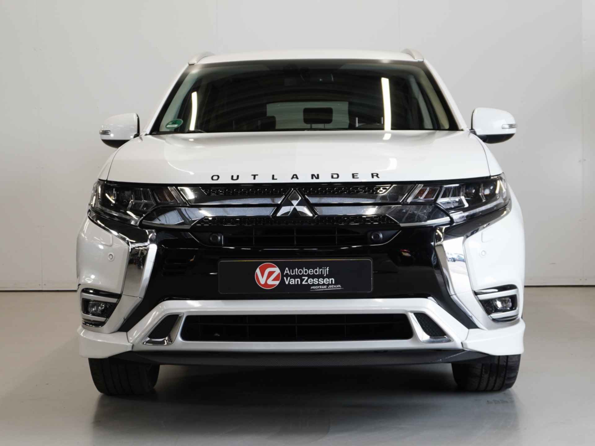 Mitsubishi Outlander 2.4 PHEV Intense S | Sport Pack | Trekhaak | Standkachel | Rijklaarprijs - 6/38