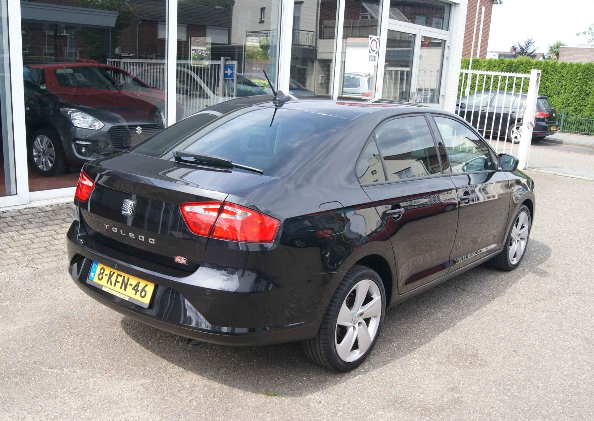 SEAT Toledo 1.2 TSI Businessline High Navi,Pdc,Clima,RIJKLAARPRIJS!! - 4/24