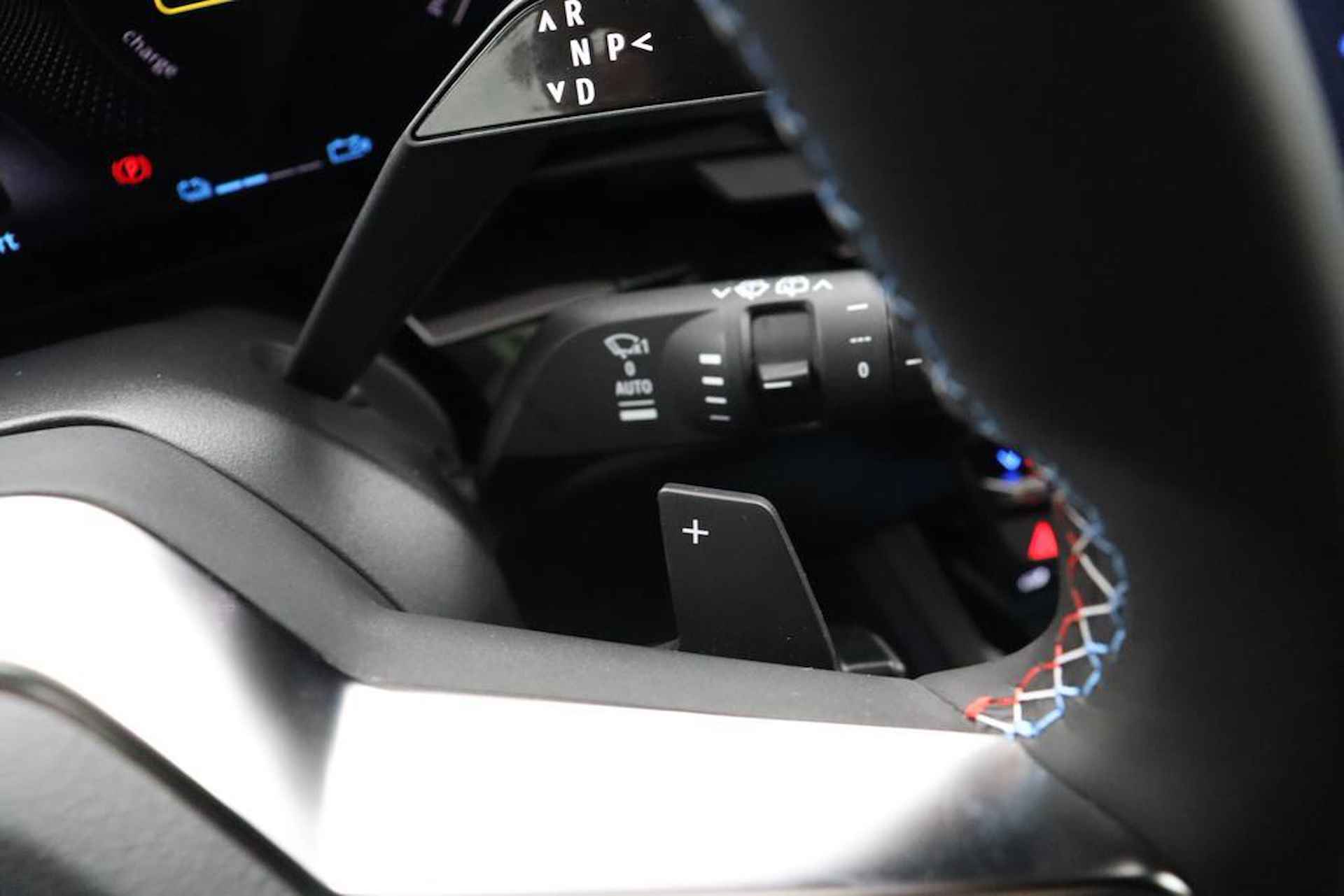 Renault Austral 1.2 E-Tech Hybrid 200 Techno Esprit Alpine | volledig digitaal instrumentenpaneel | achteruitrijcamera | Apple Carplay/Android Auto | DEMO - 42/51